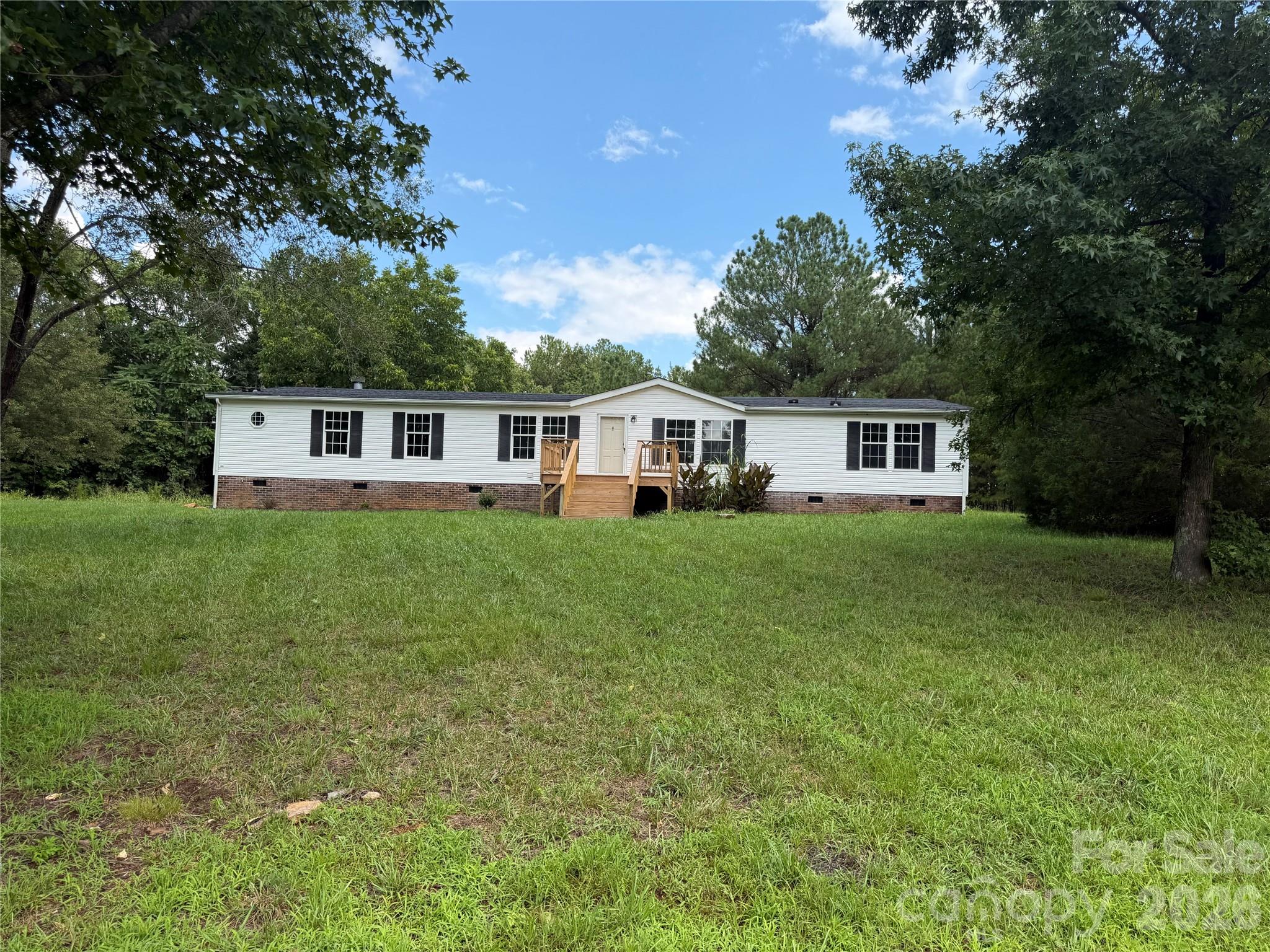 2521 Gaffney Road Property Photo 2
