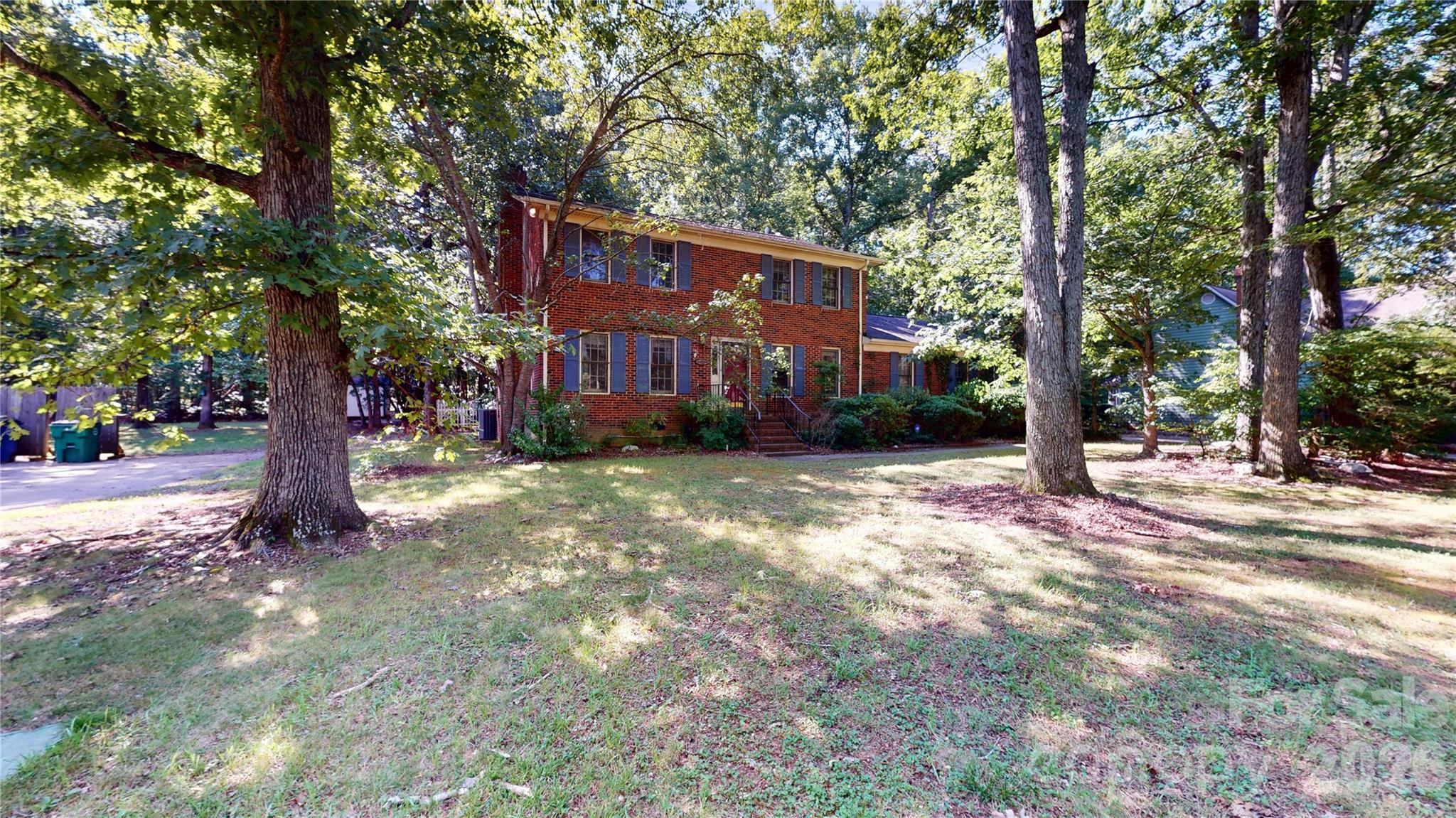 2129 Redwood Drive Property Photo 1