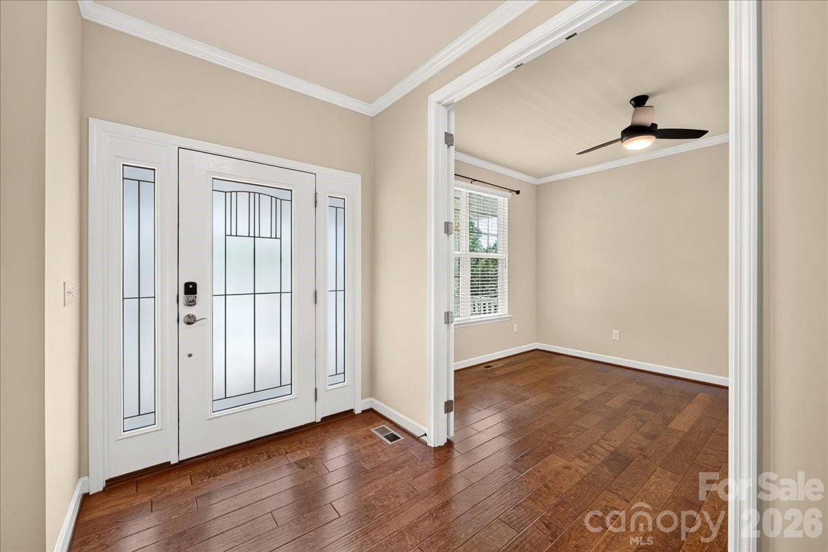 108 Timberfalls Court Property Photo 5