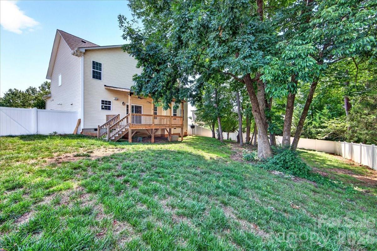 108 Timberfalls Court Property Photo 43