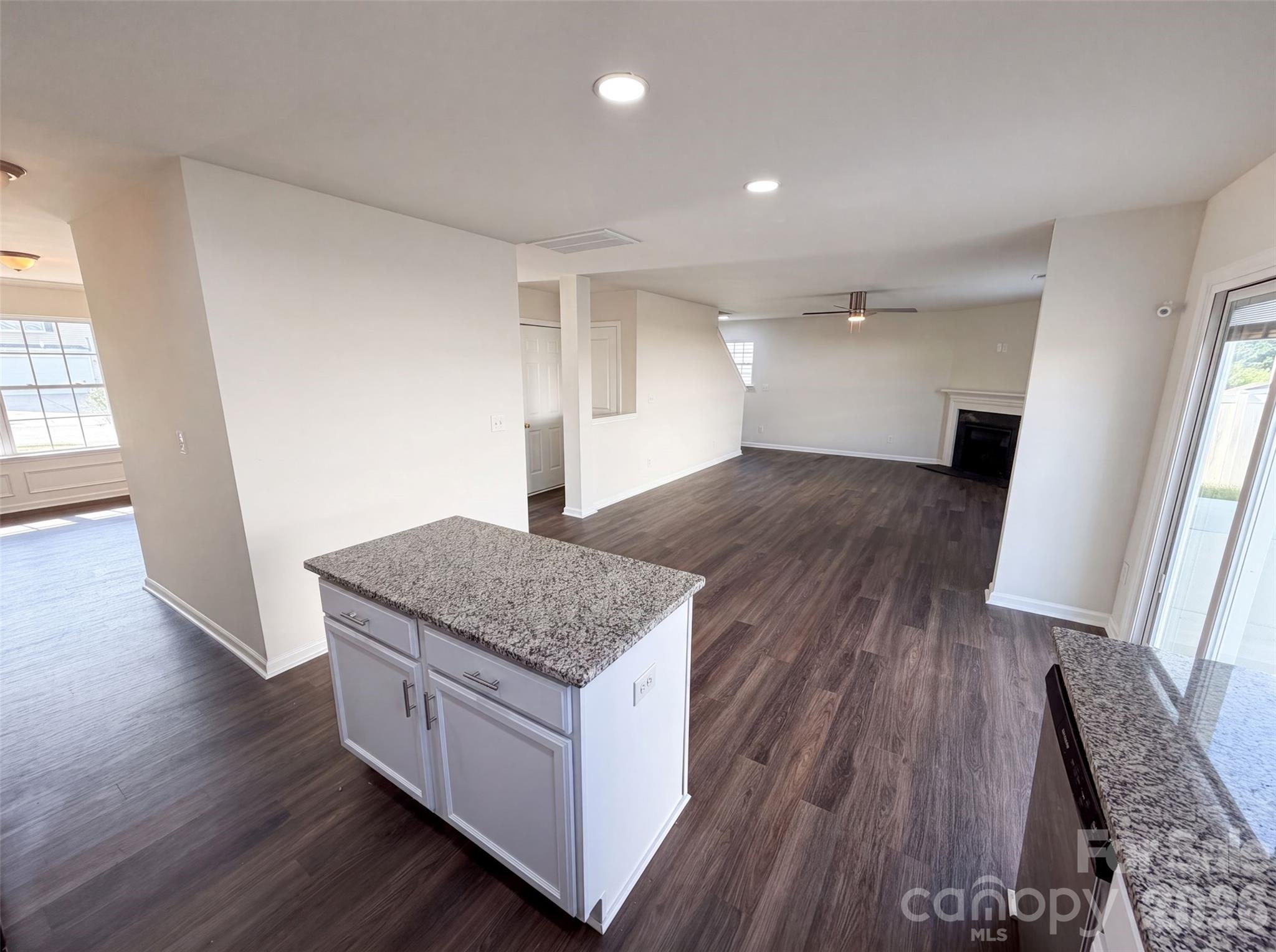 9833 Wardley Drive Property Photo 7