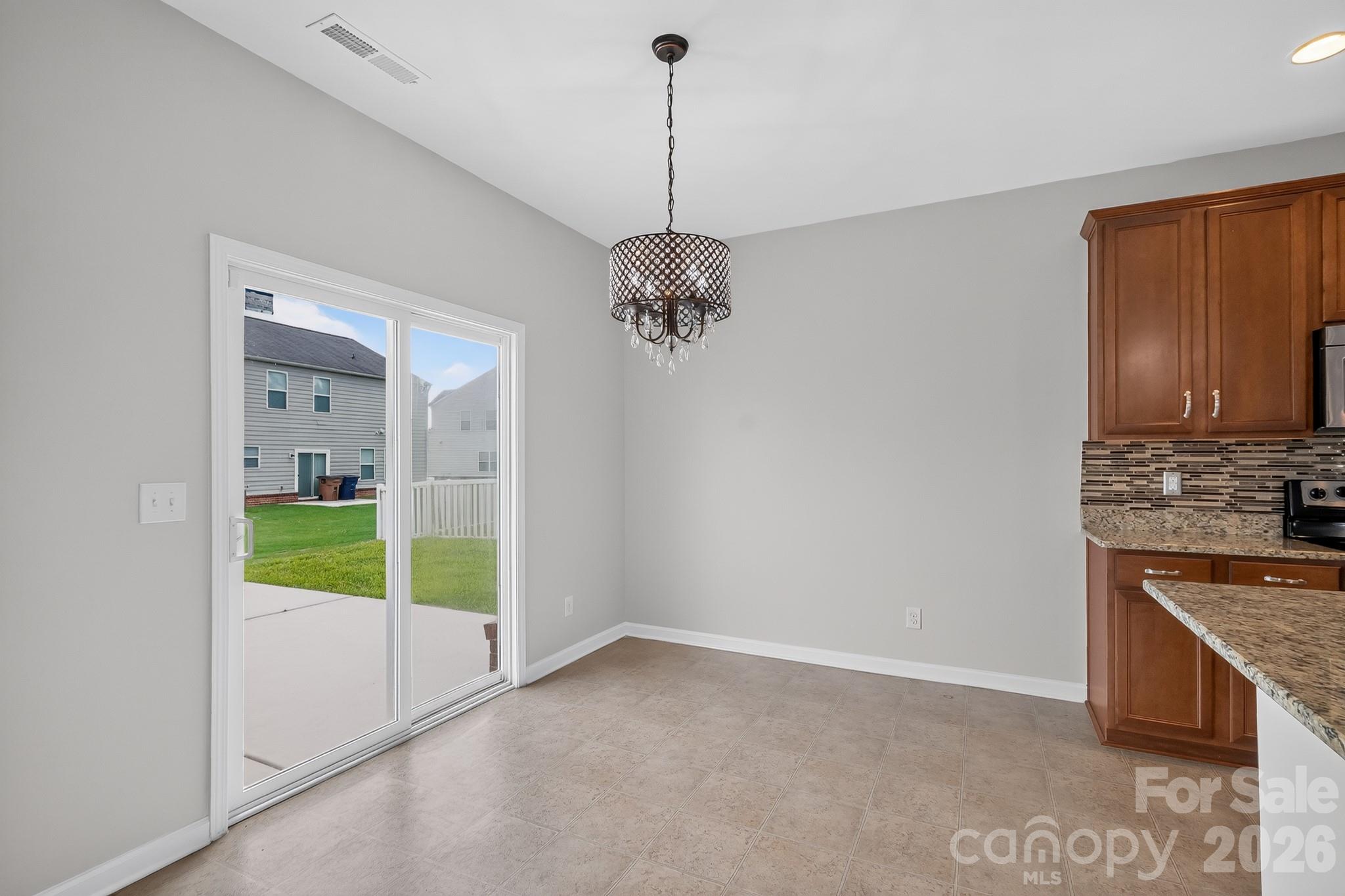 4006 Farm Pond Road Property Photo 12