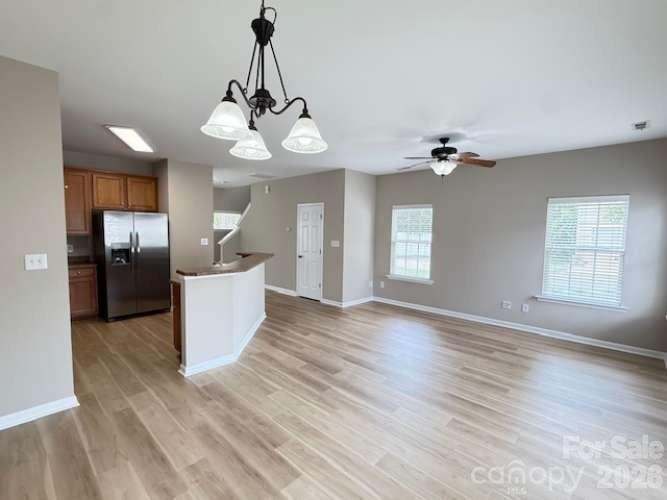 17756 Trolley Crossing Way Property Photo 6