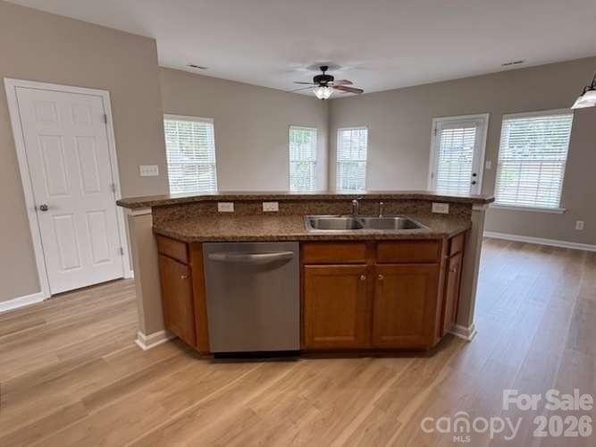 17756 Trolley Crossing Way Property Photo 7