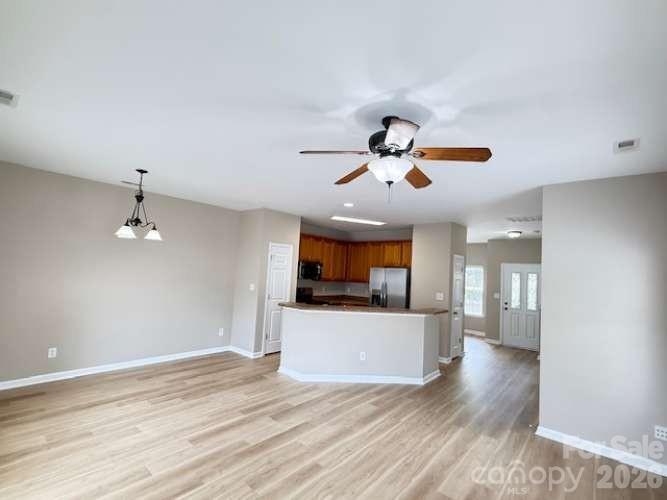 17756 Trolley Crossing Way Property Photo 8