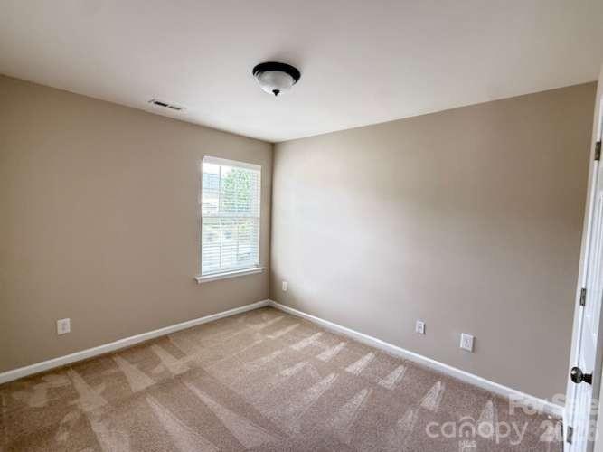 17756 Trolley Crossing Way Property Photo 17