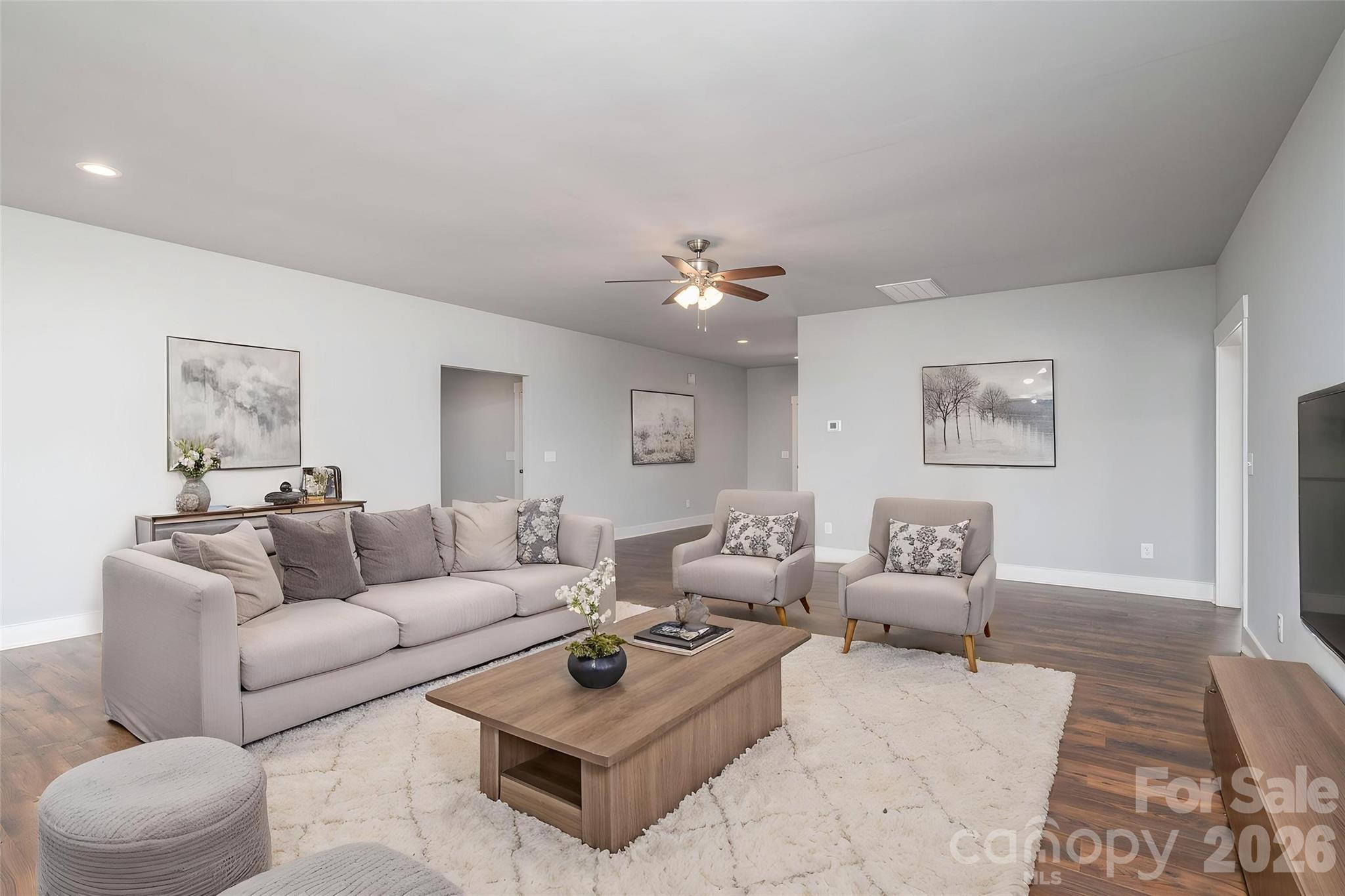 1355 Zeb Haynes Road Property Photo 14