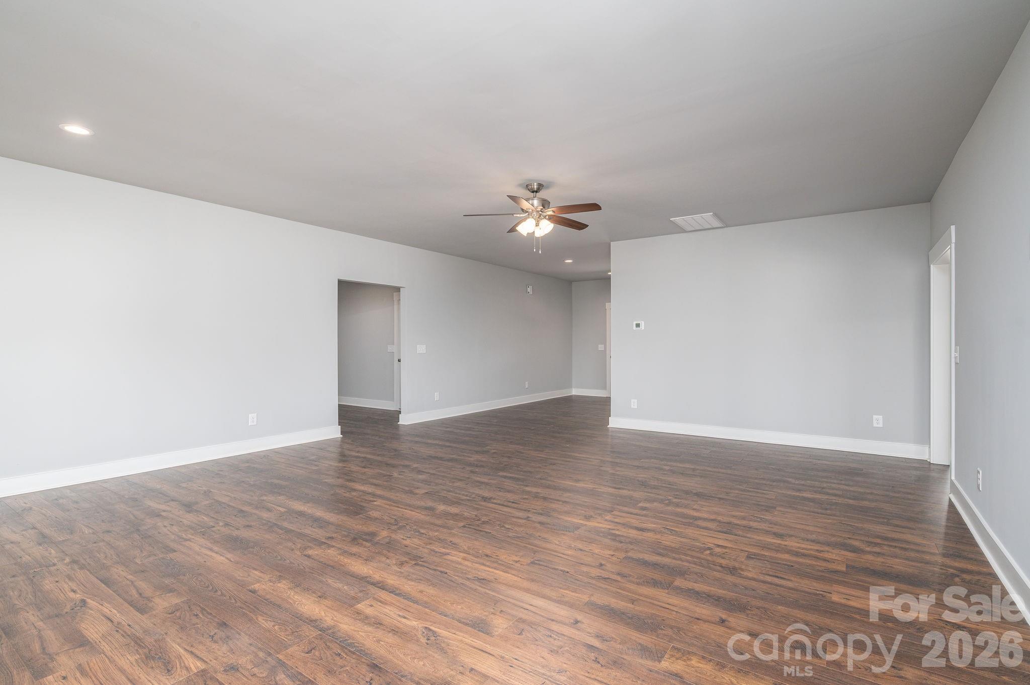 1355 Zeb Haynes Road Property Photo 15