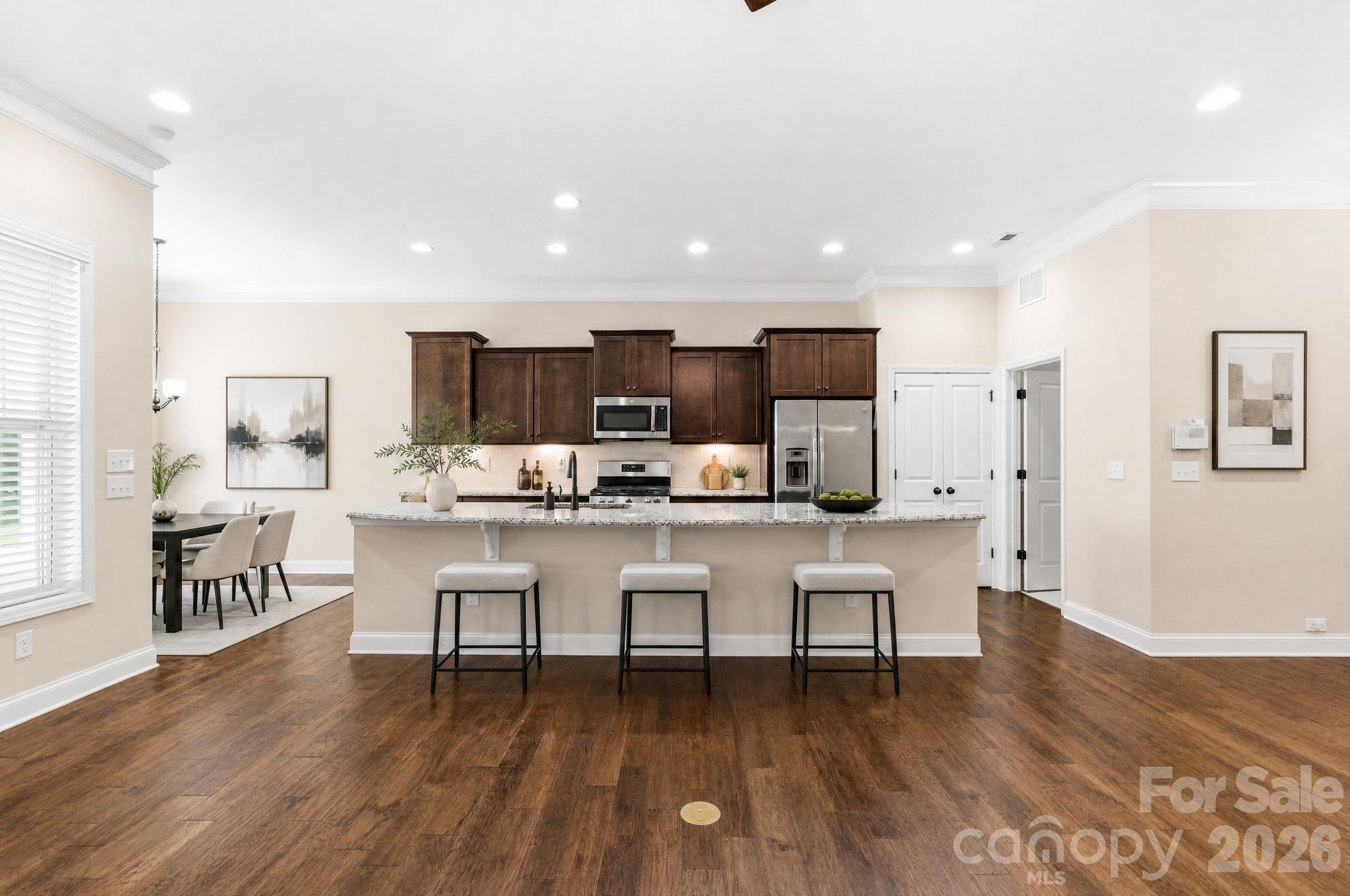 229 Hunters Hill Drive Property Photo 21