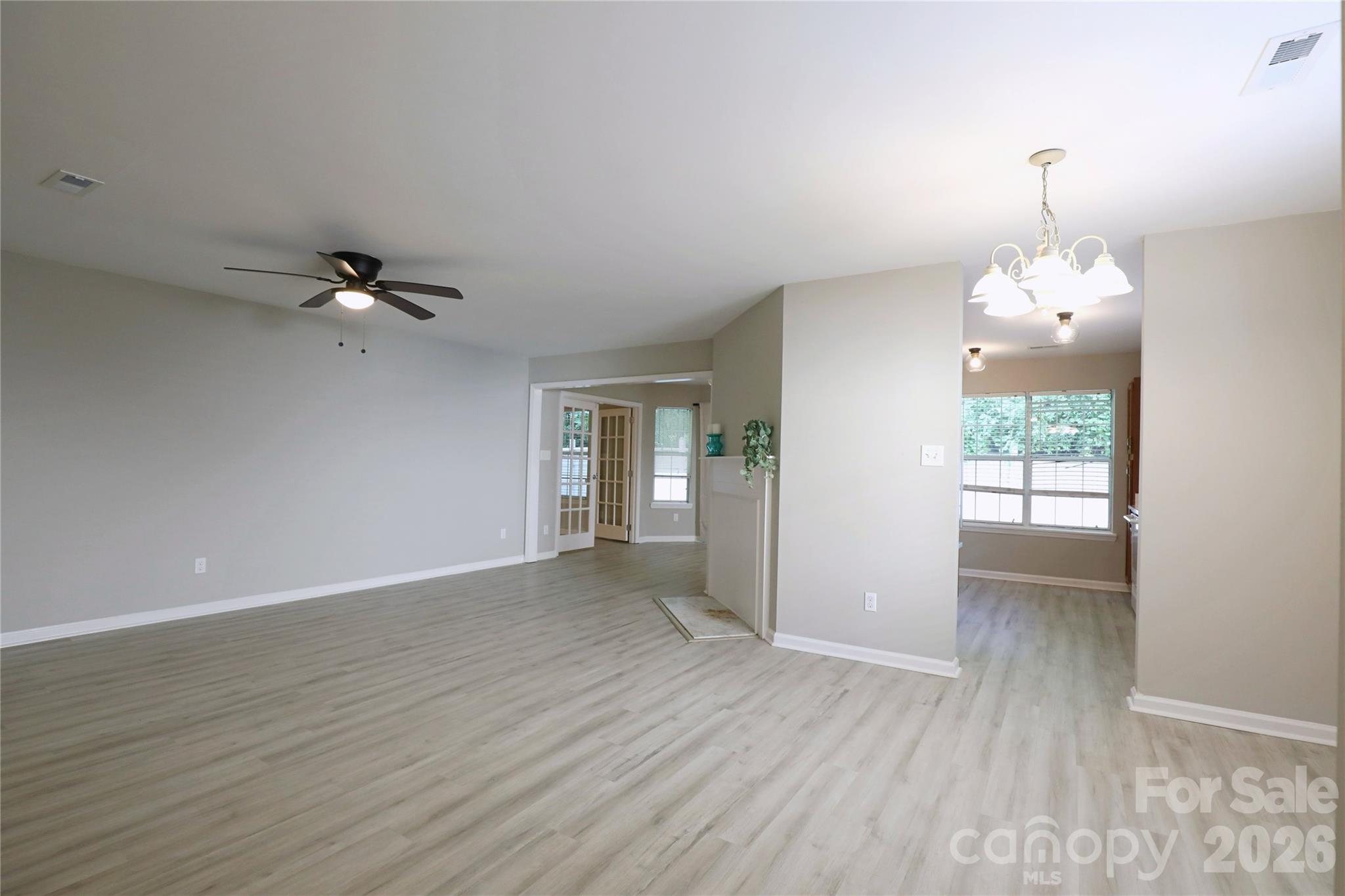 5909 Amity Springs Drive Property Photo 2