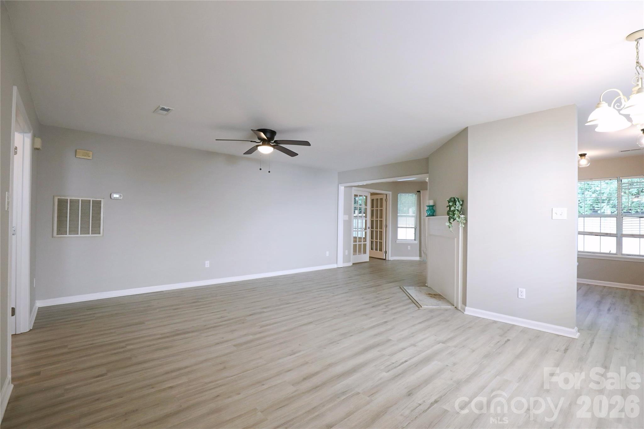 5909 Amity Springs Drive Property Photo 3