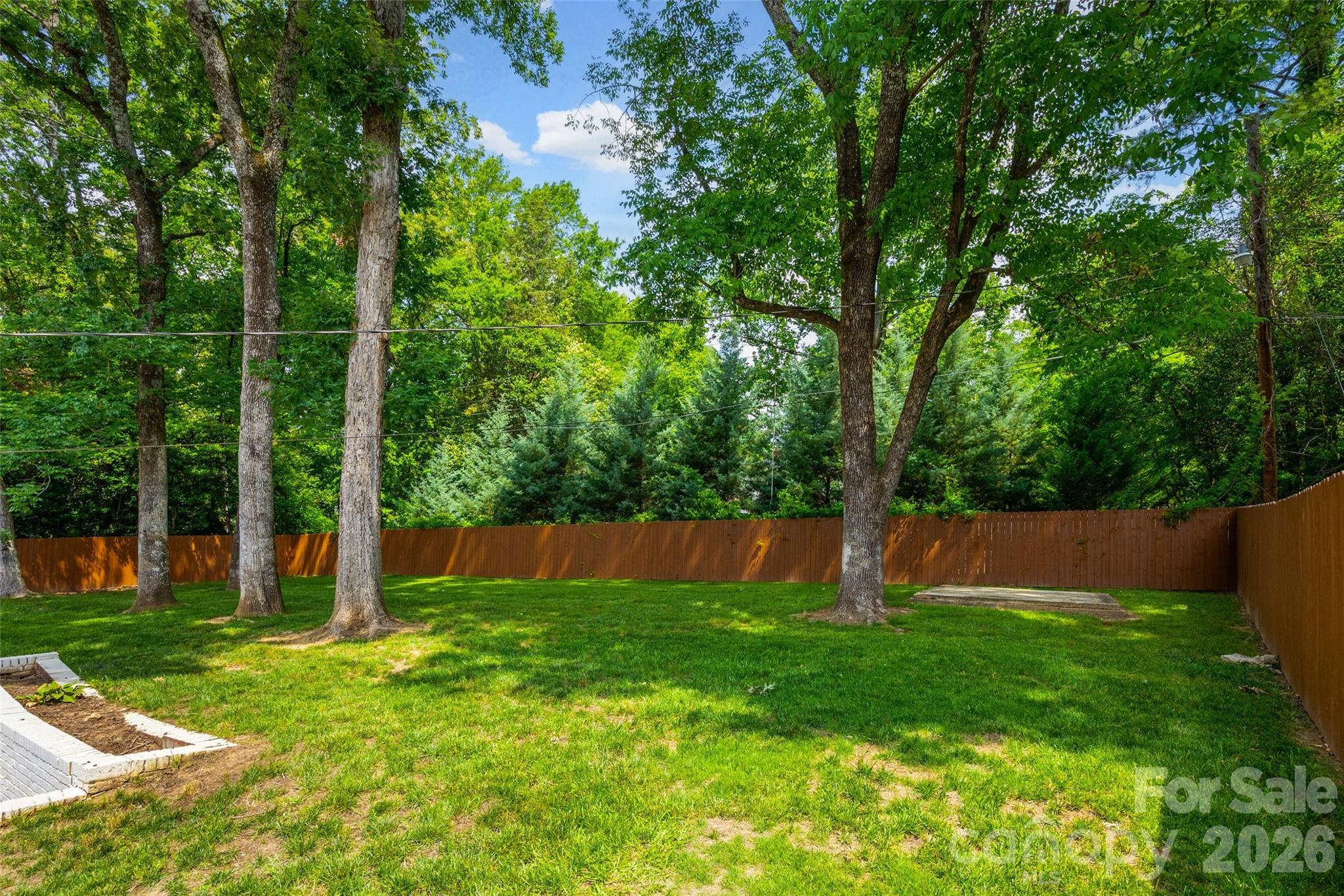 1142 Fox Run Drive Property Photo 31