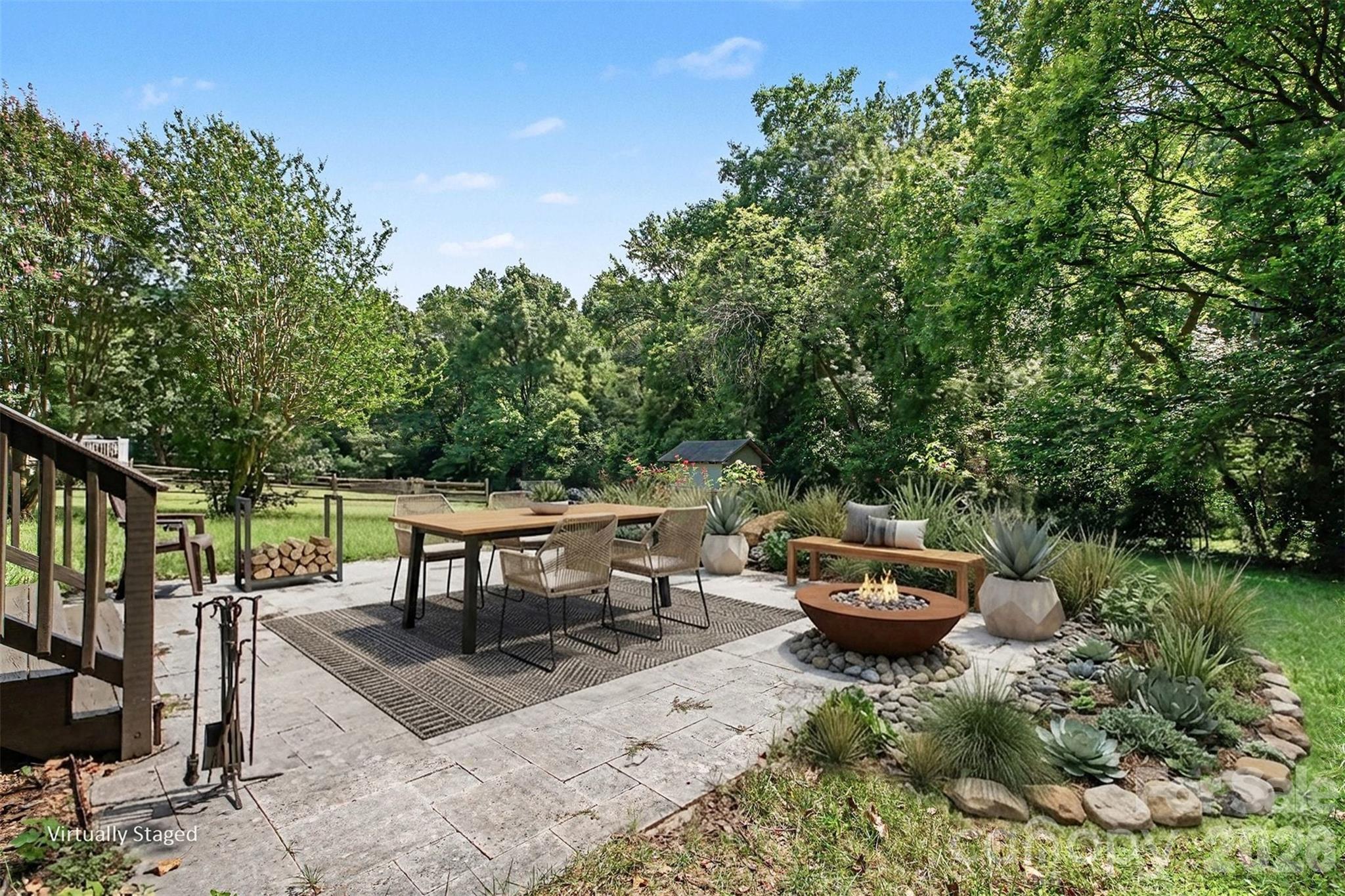 13520 Andulusian Drive Property Photo 4