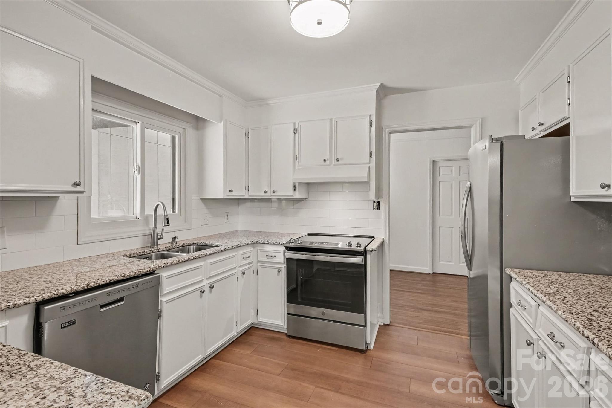 13520 Andulusian Drive Property Photo 8