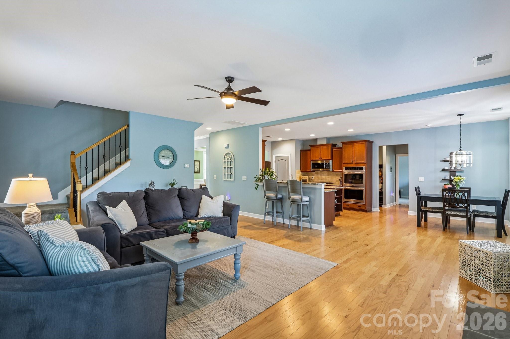 3812 Litchfield Drive Property Photo 8