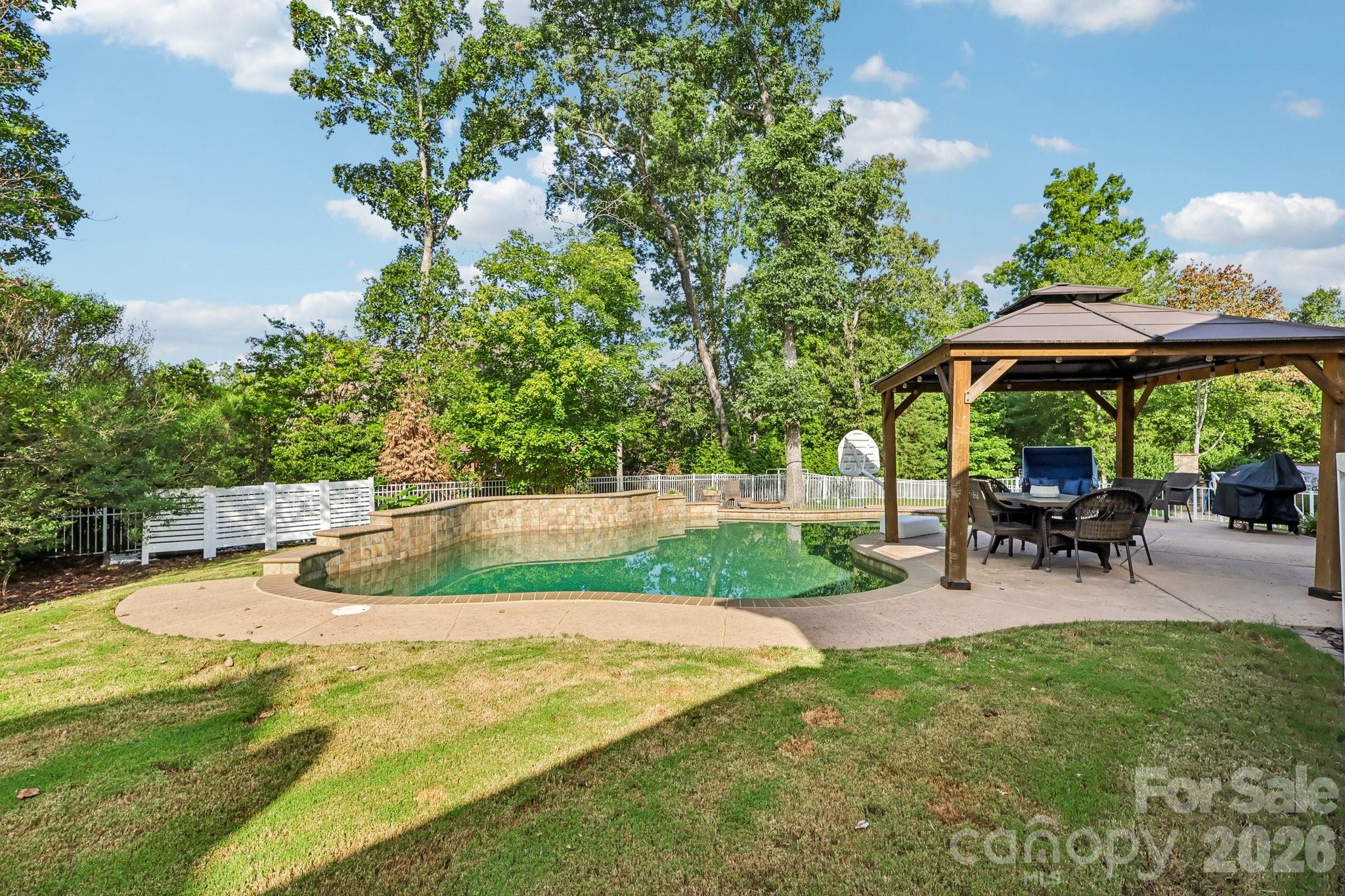 3812 Litchfield Drive Property Photo 17