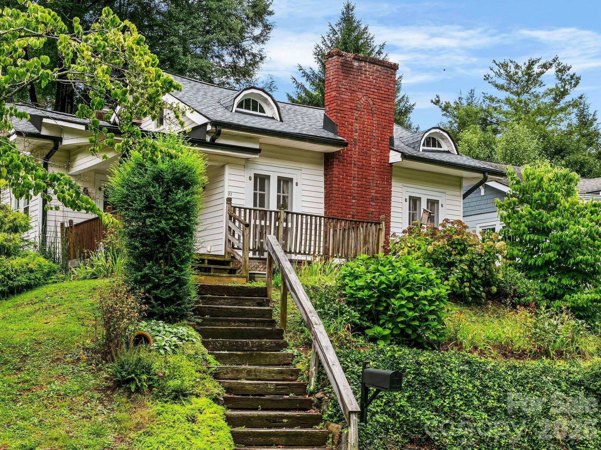 27 Warwick Road Property Photo 1