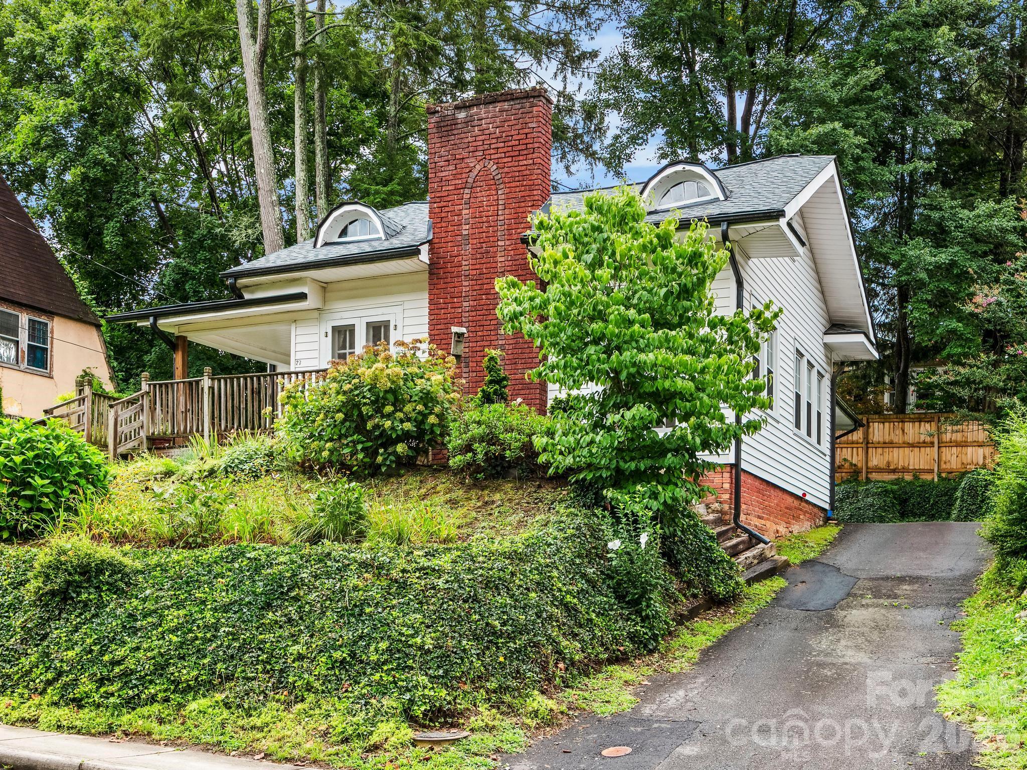 27 Warwick Road Property Photo 2
