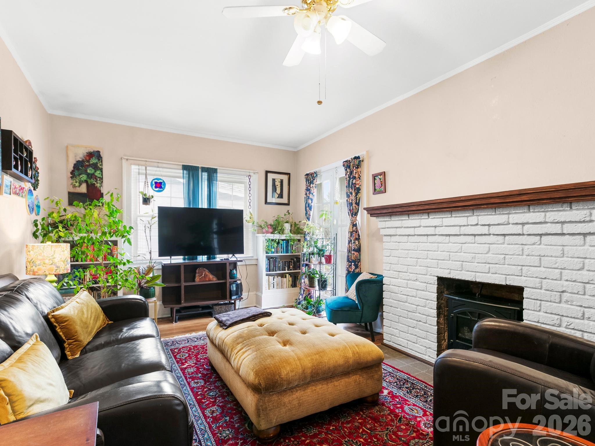 27 Warwick Road Property Photo 8