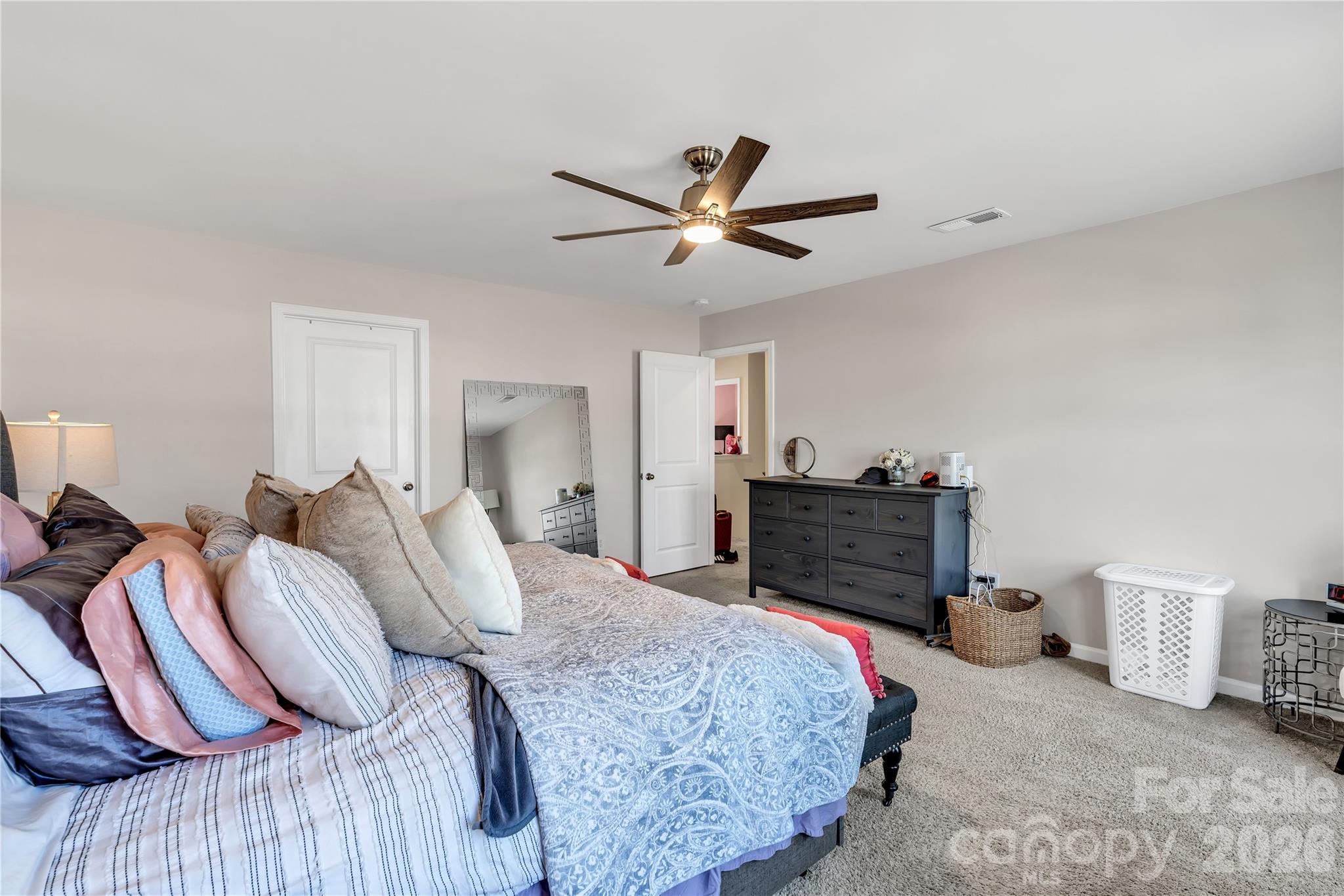 124 Sequoia Forest Drive Property Photo 13