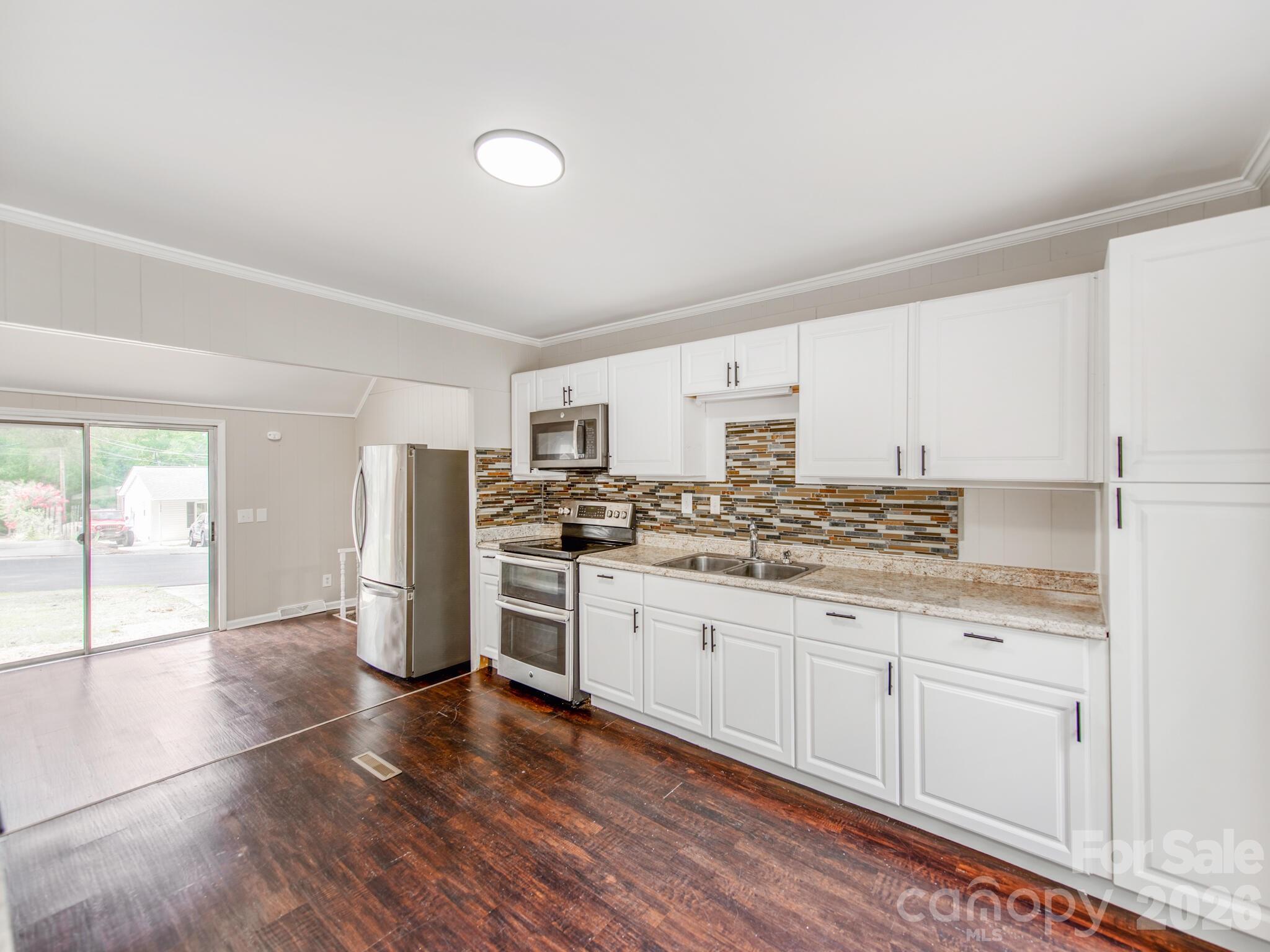 331 Park Road Property Photo 10