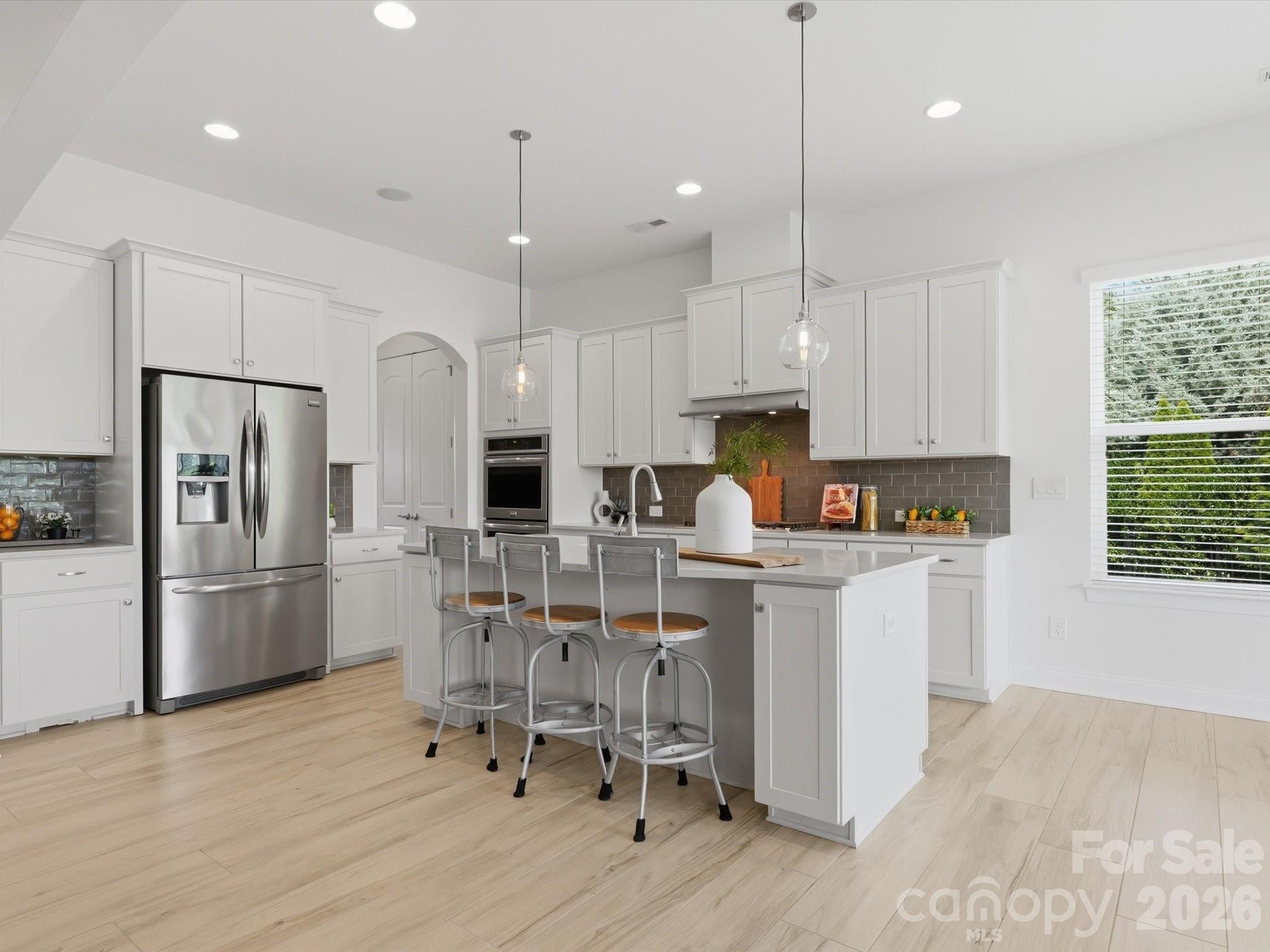 5008 Lydgate Drive Property Photo 18