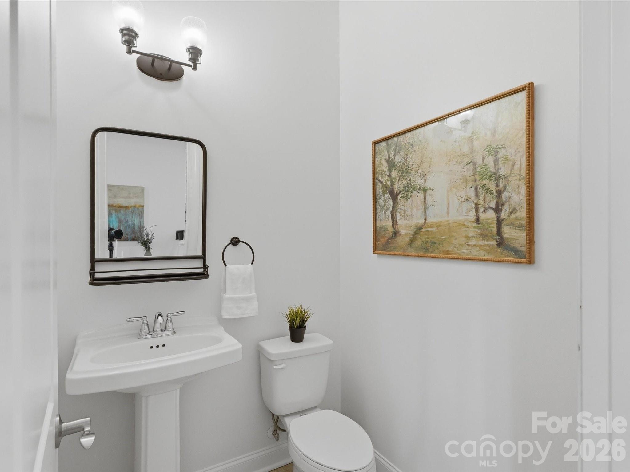 5008 Lydgate Drive Property Photo 22