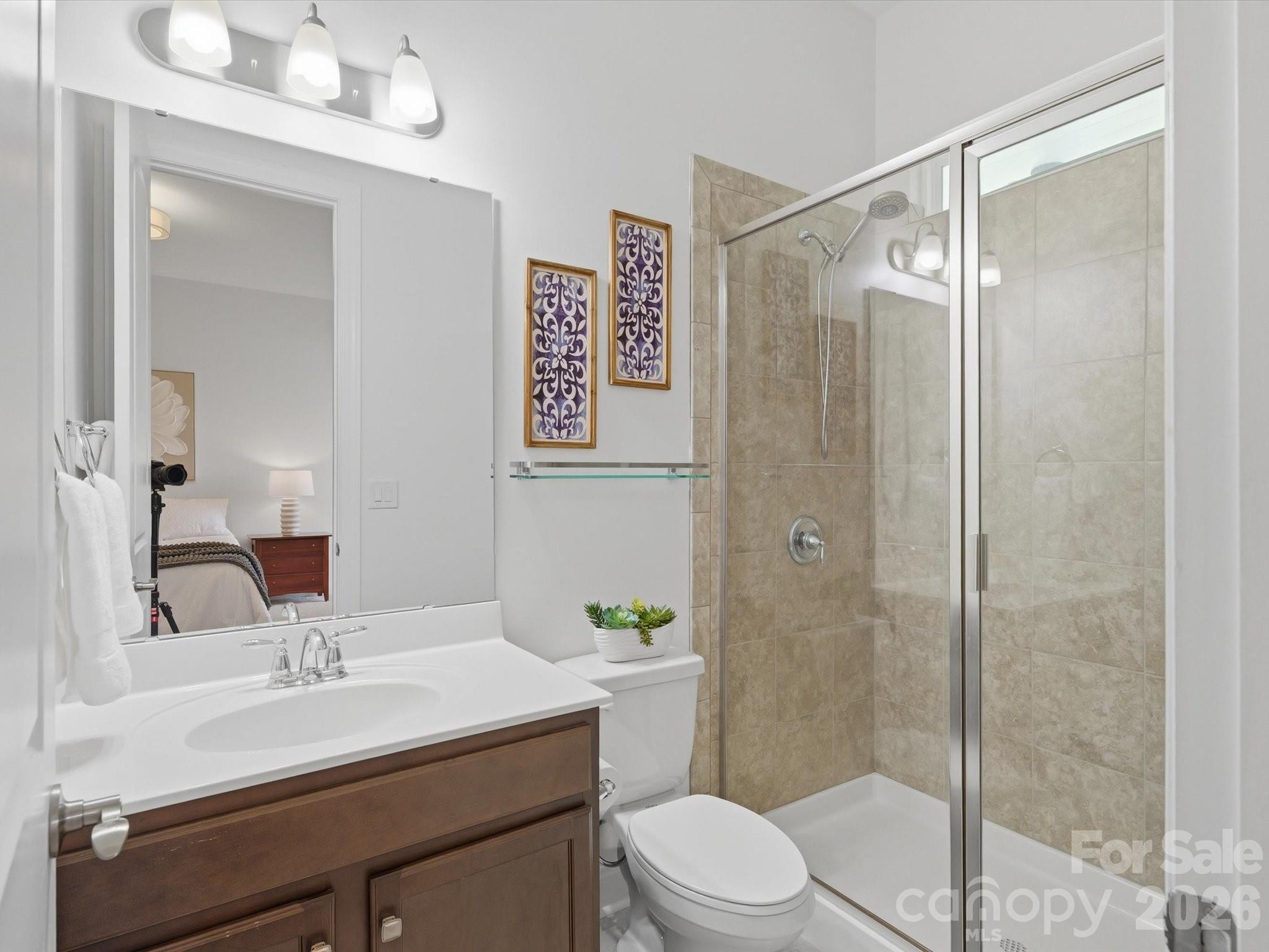 5008 Lydgate Drive Property Photo 24
