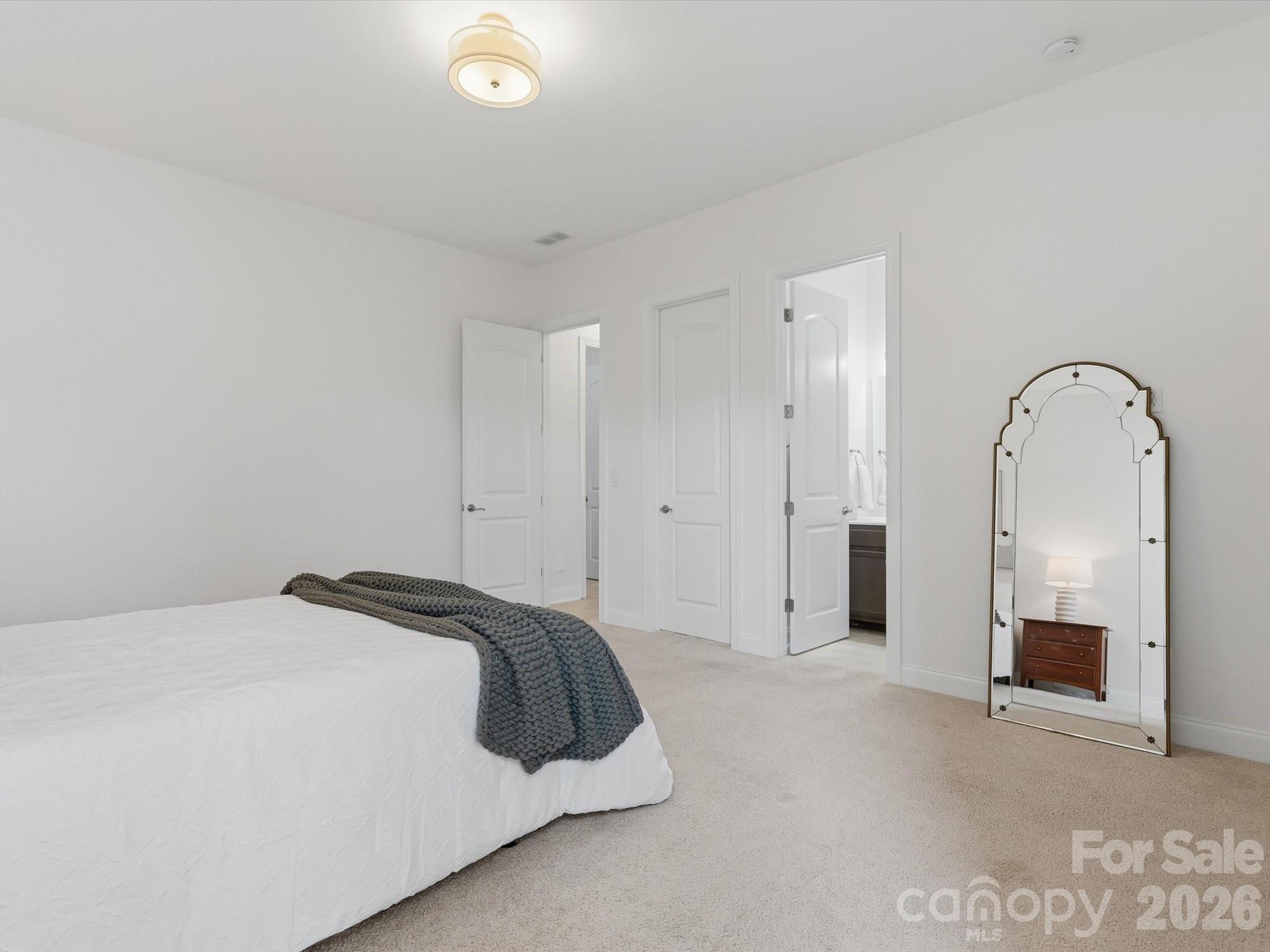 5008 Lydgate Drive Property Photo 25