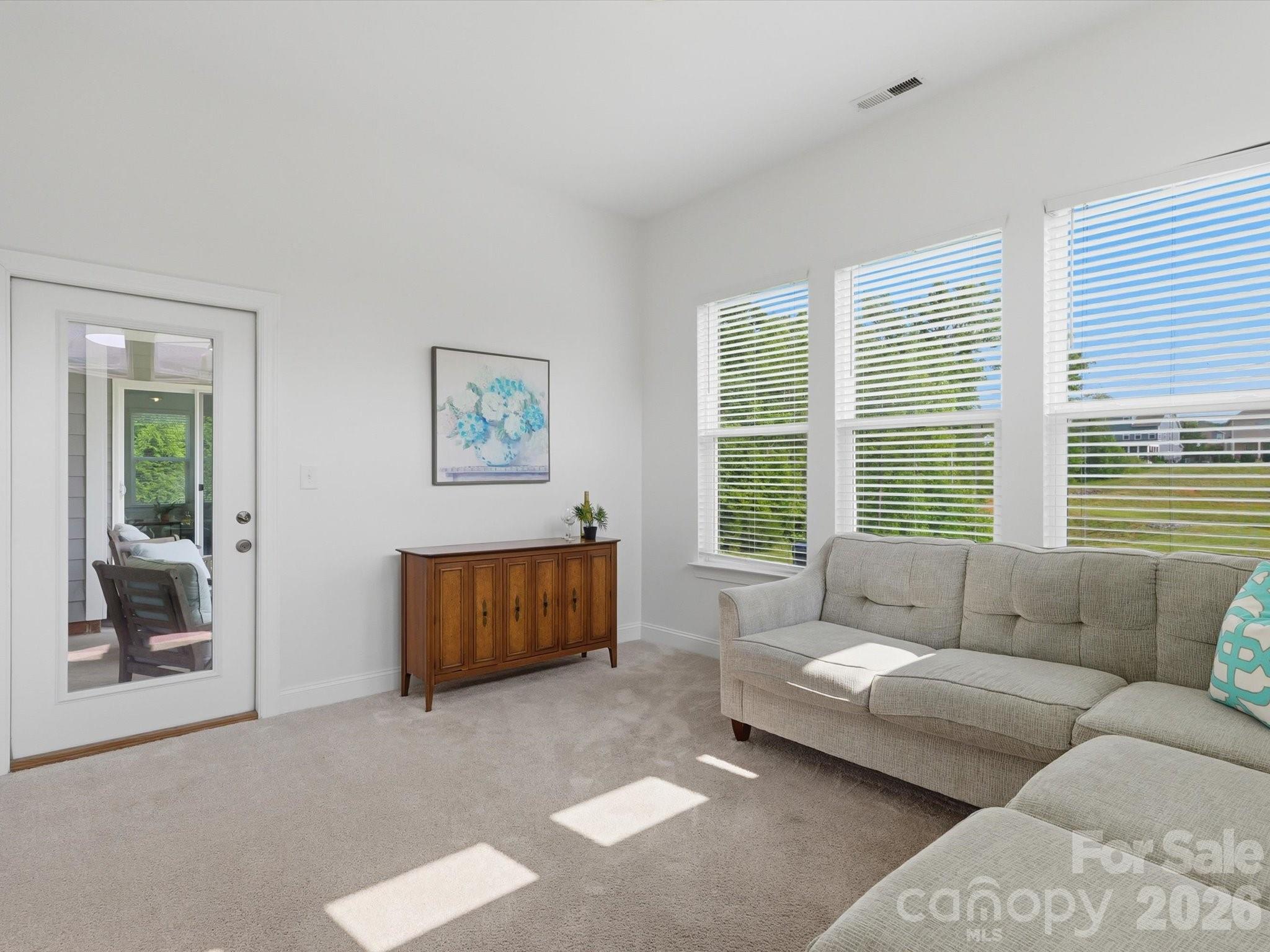 5008 Lydgate Drive Property Photo 26