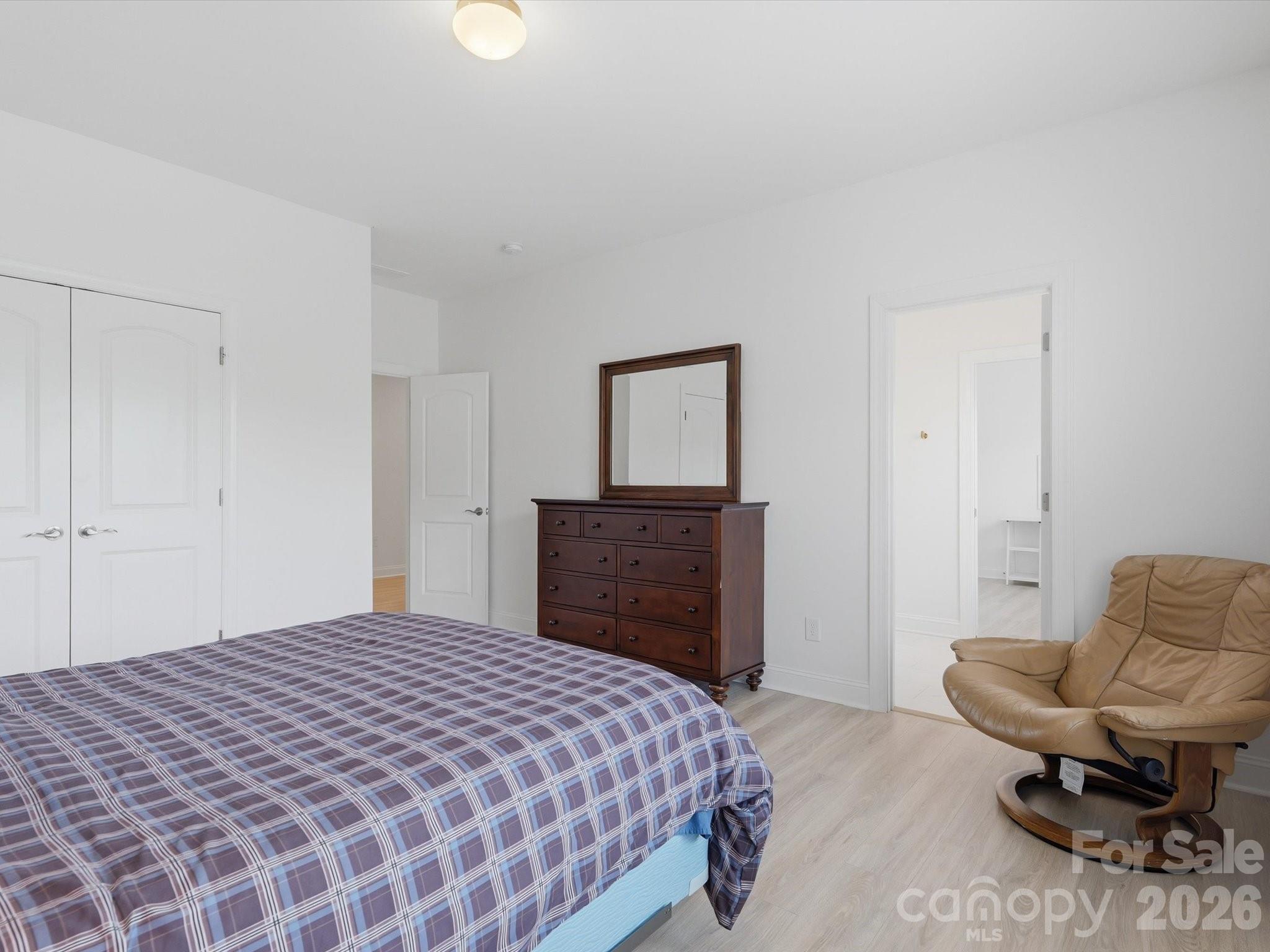 5008 Lydgate Drive Property Photo 32