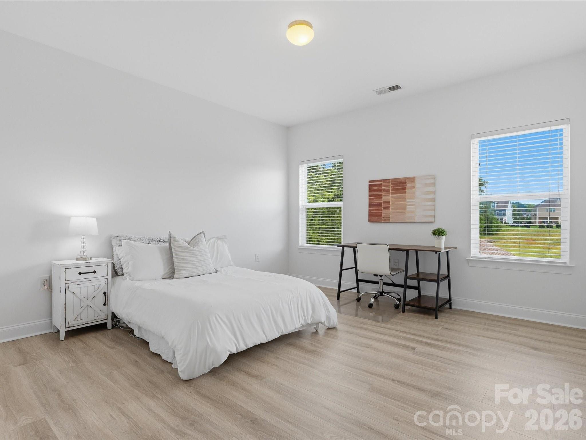 5008 Lydgate Drive Property Photo 35