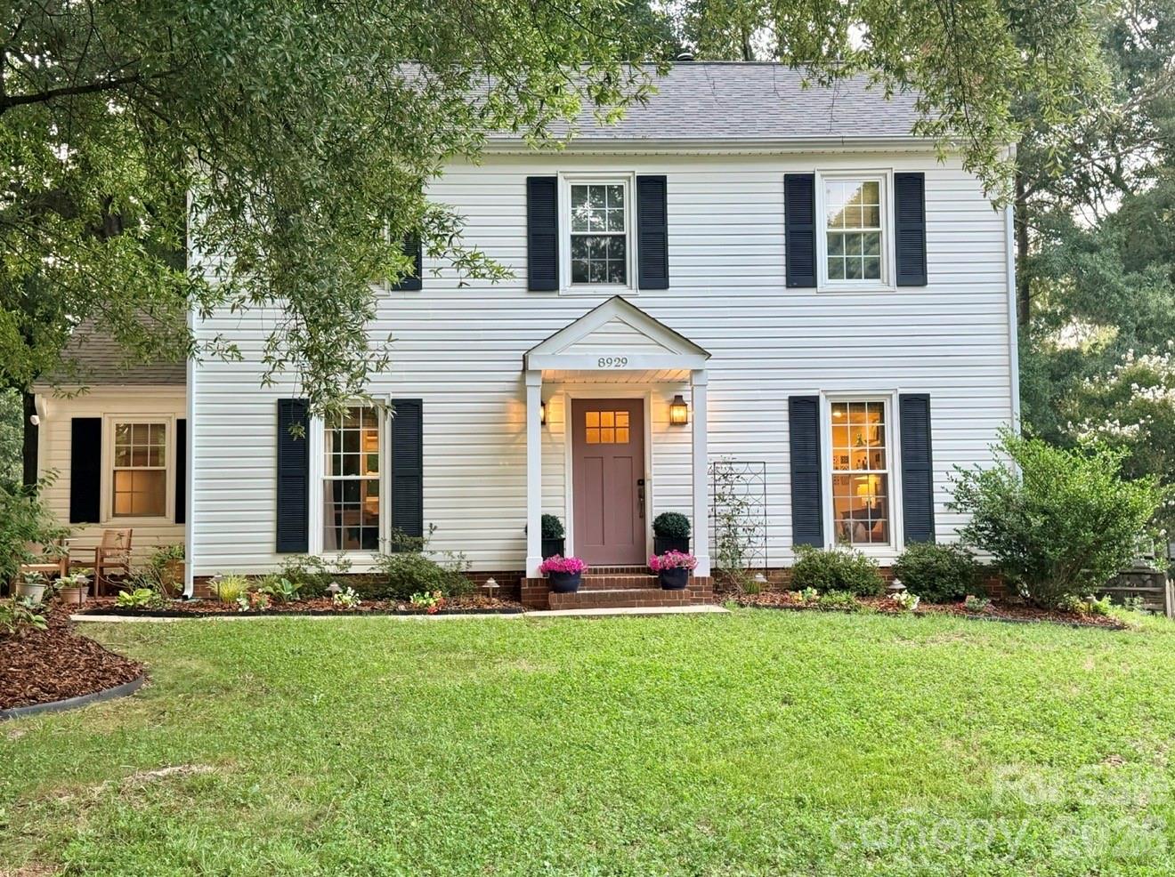 8929 Gamesford Drive Property Photo 1