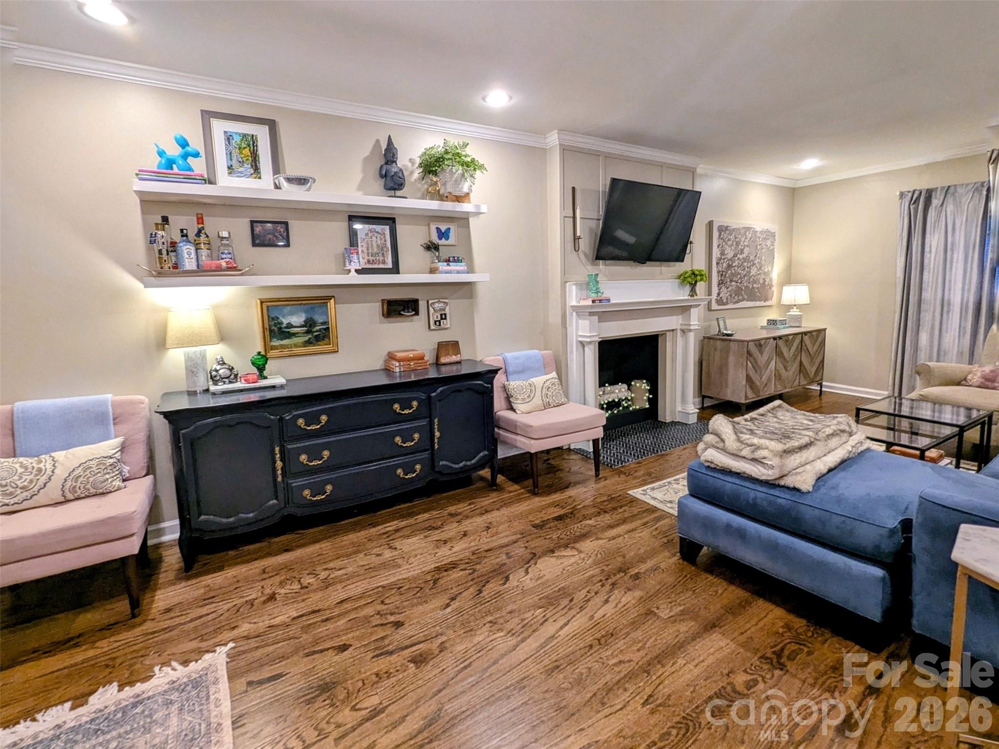 8929 Gamesford Drive Property Photo 10