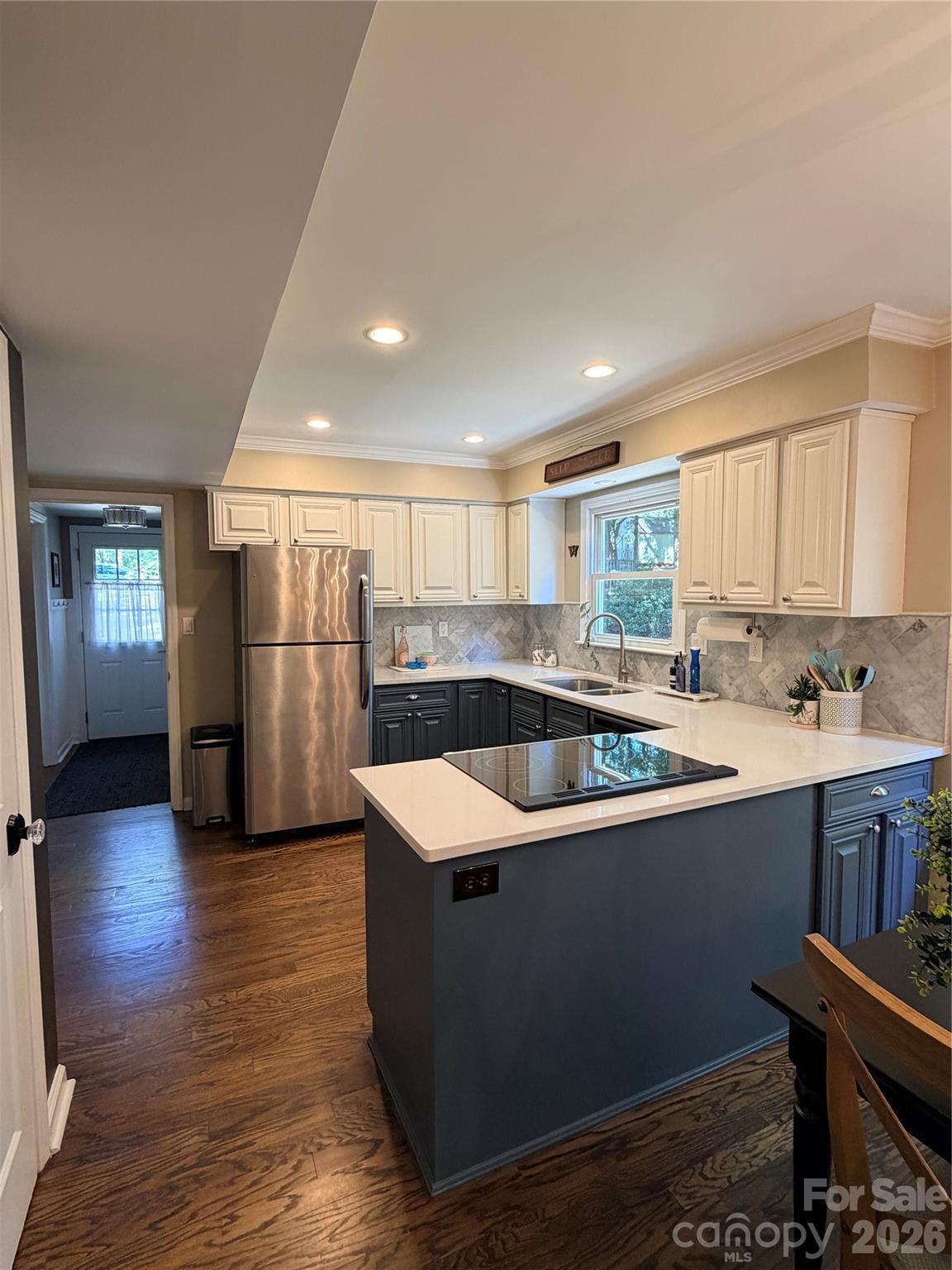 8929 Gamesford Drive Property Photo 14
