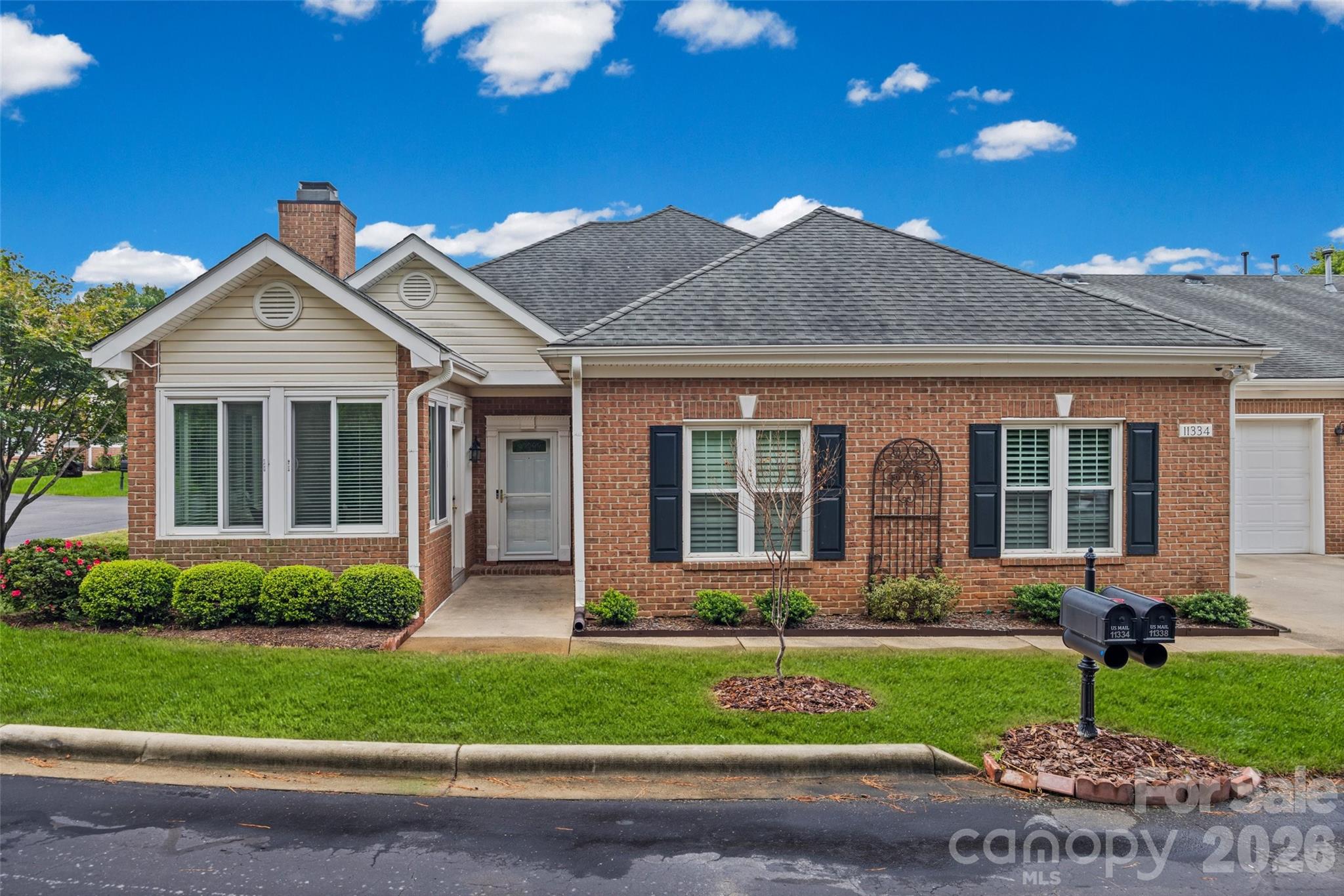11334 Olde Turnbury Court Property Photo 1