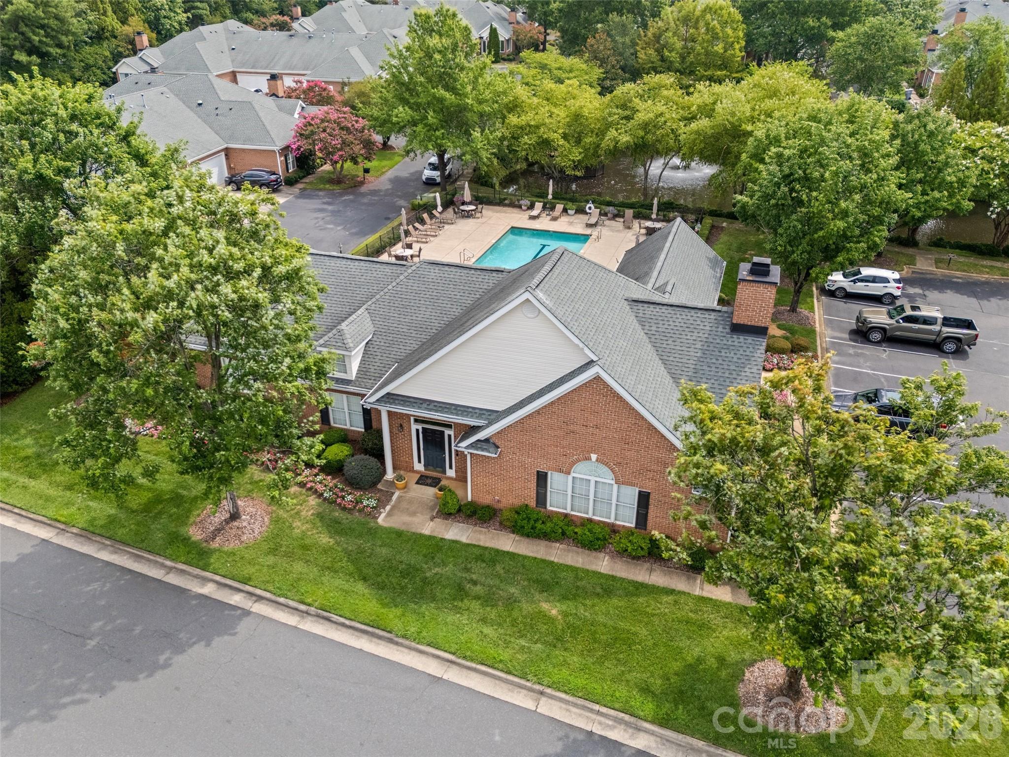 11334 Olde Turnbury Court Property Photo 27