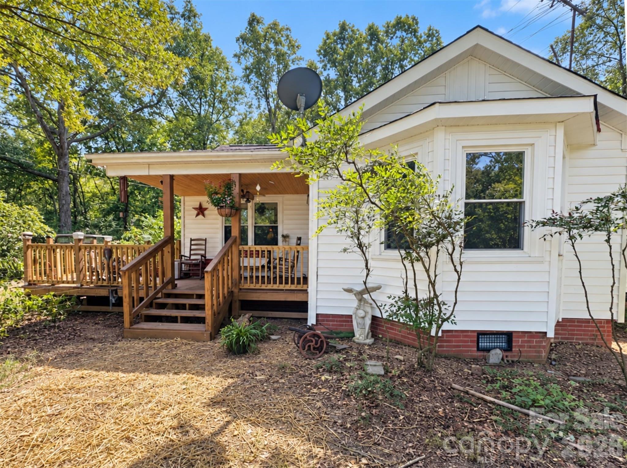 247 German Hill Road Property Photo 2