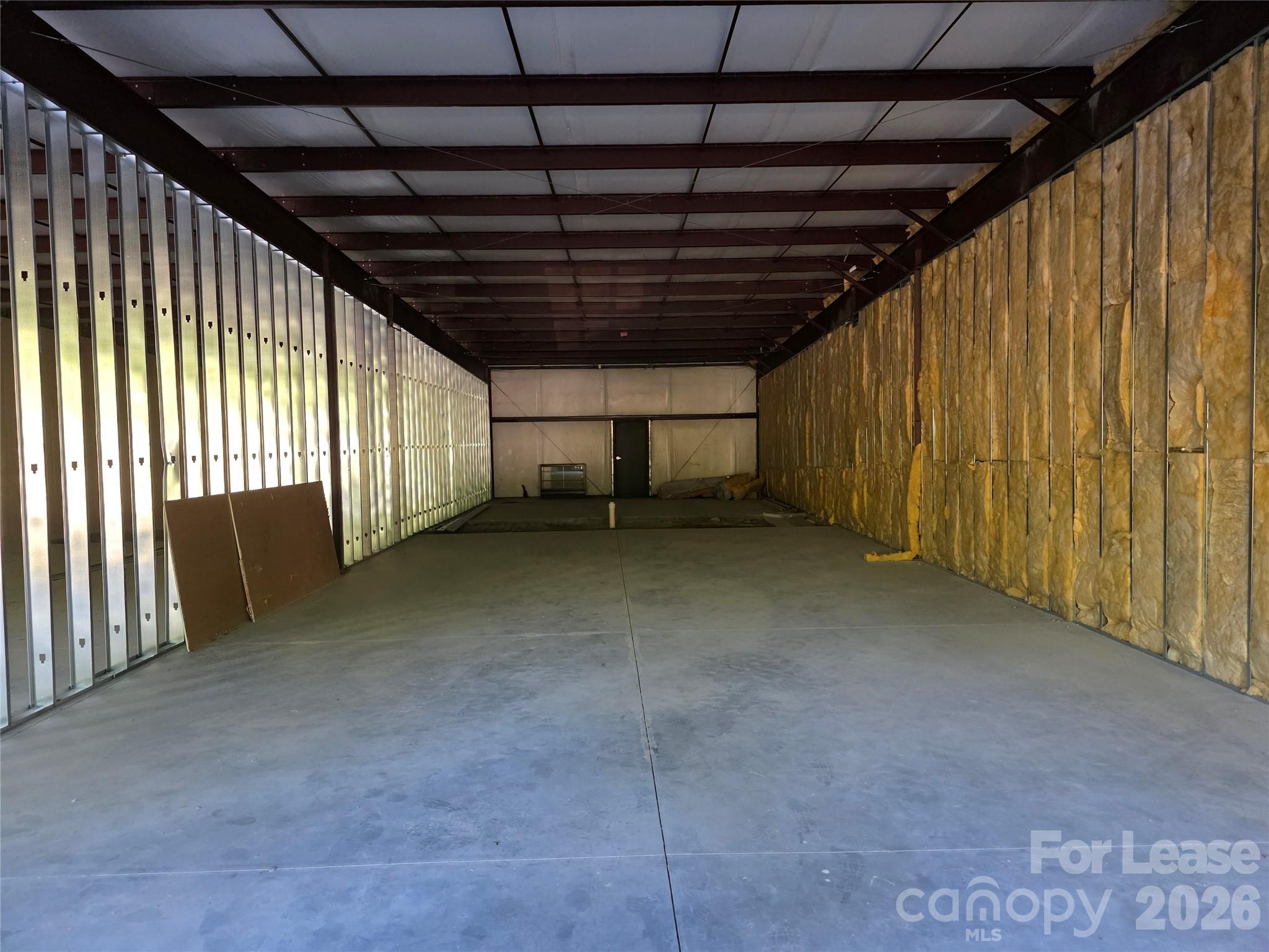 562 Valley Road Property Photo 2