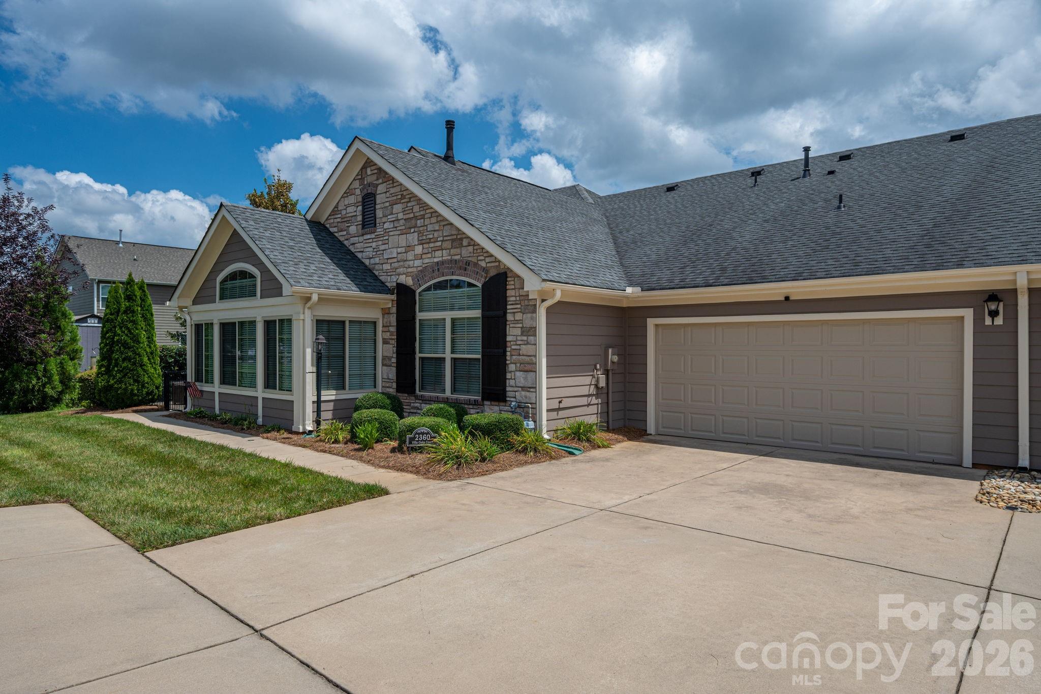 2360 Villa Oaks Court Property Photo 33