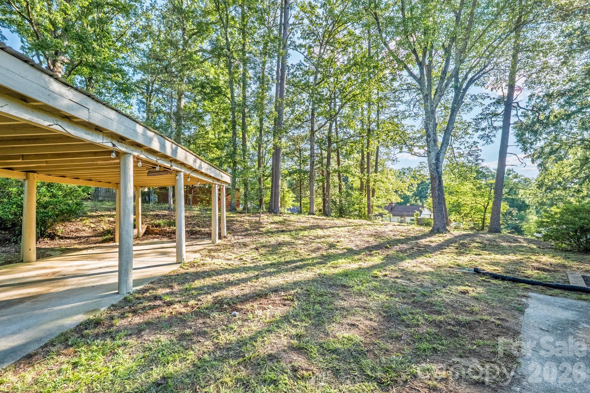 1659 Maple Avenue Property Photo 25