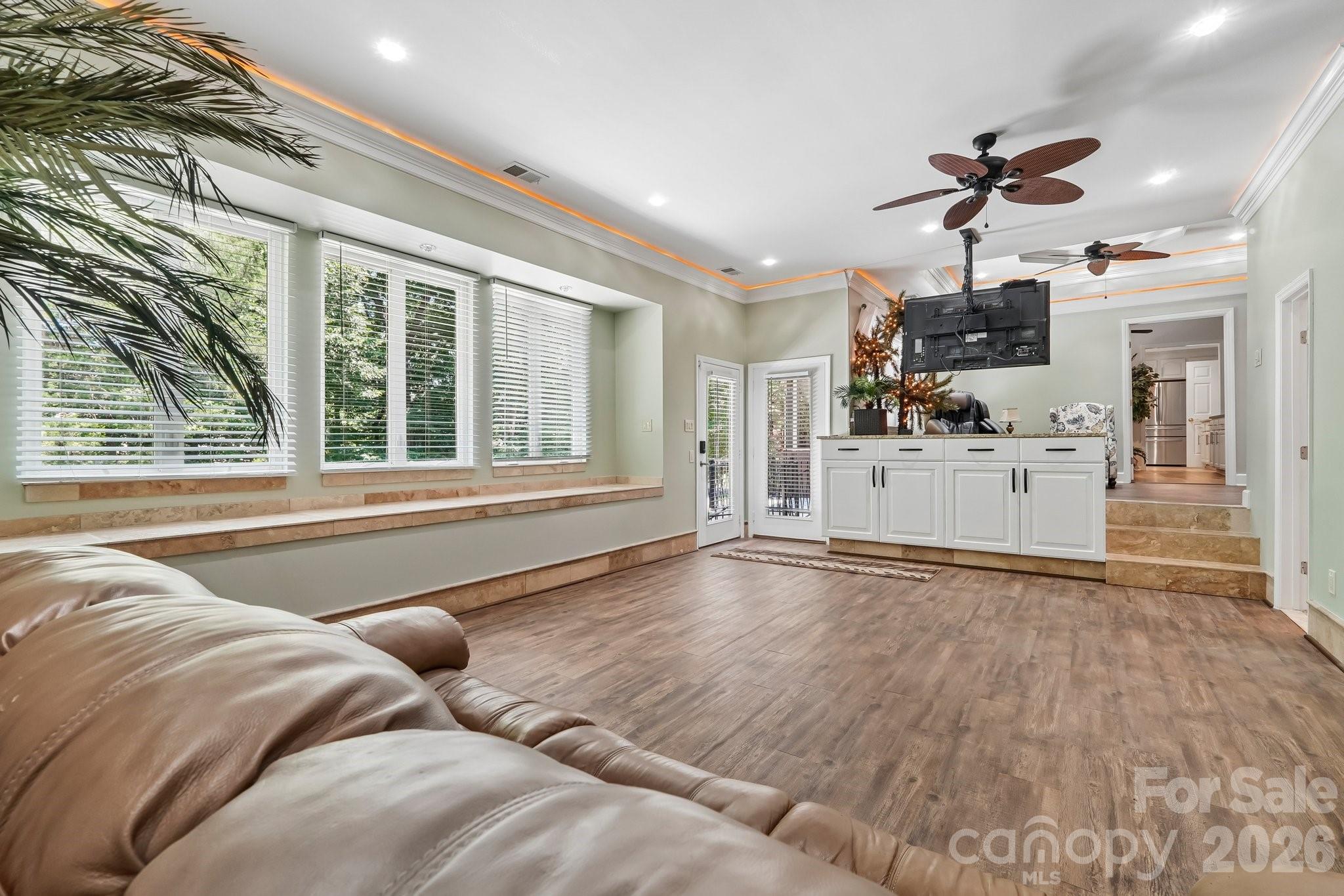 8463 Plantation Way Property Photo 35