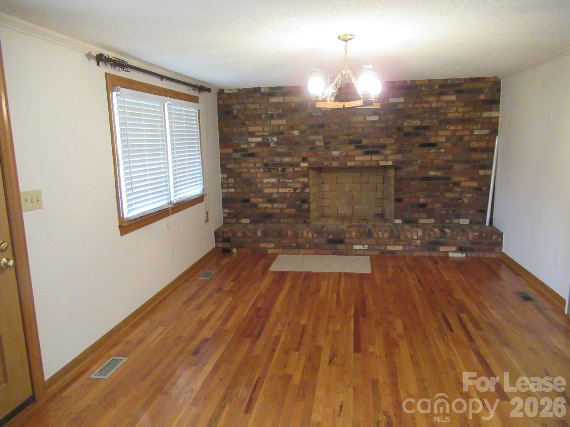 1357 Beal Road Property Photo 6