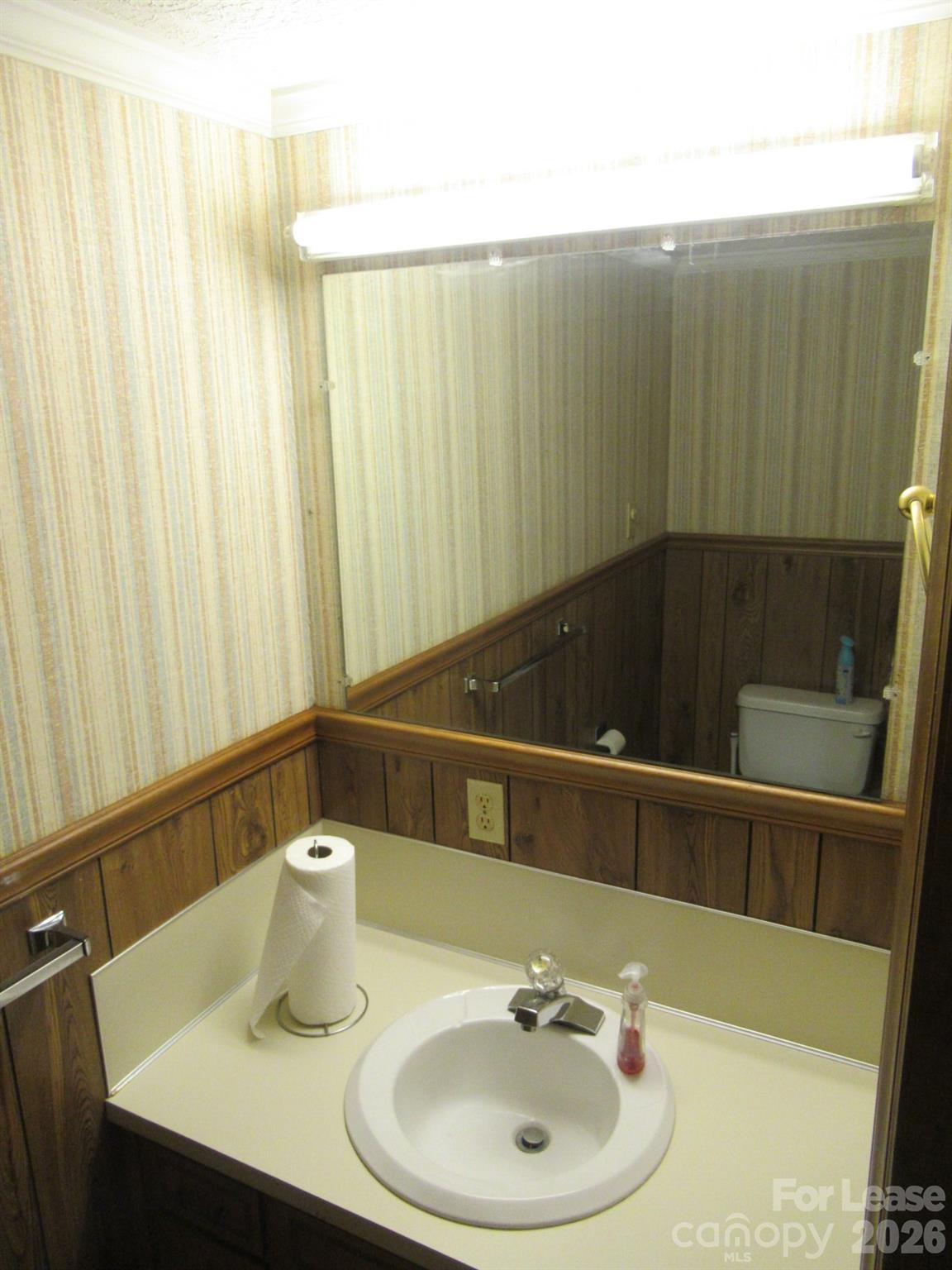1357 Beal Road Property Photo 12