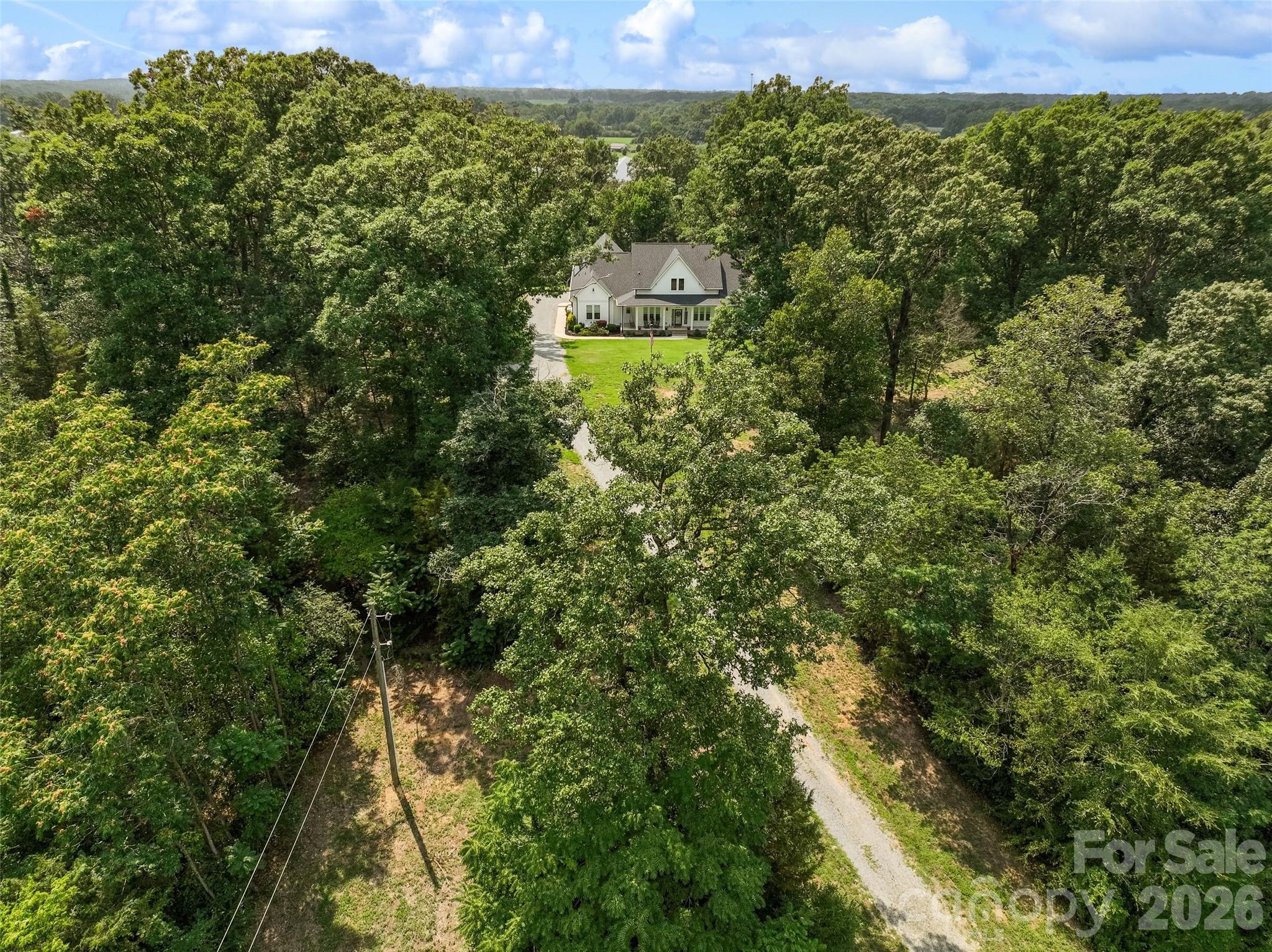 1421 Hamilton Crossroads Road Property Photo 7