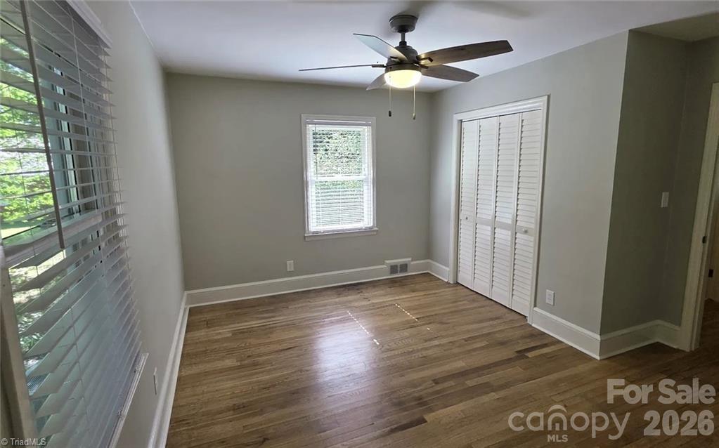 323 Western Boulevard Property Photo 13