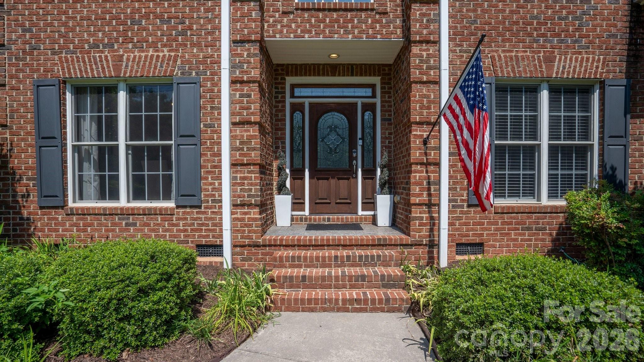6263 Chamar Circle Property Photo 4