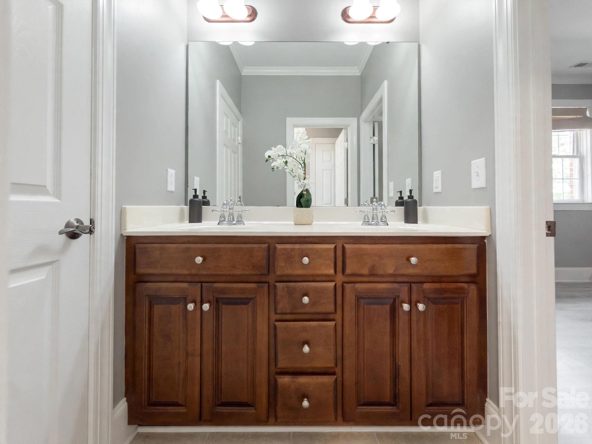 6263 Chamar Circle Property Photo 36