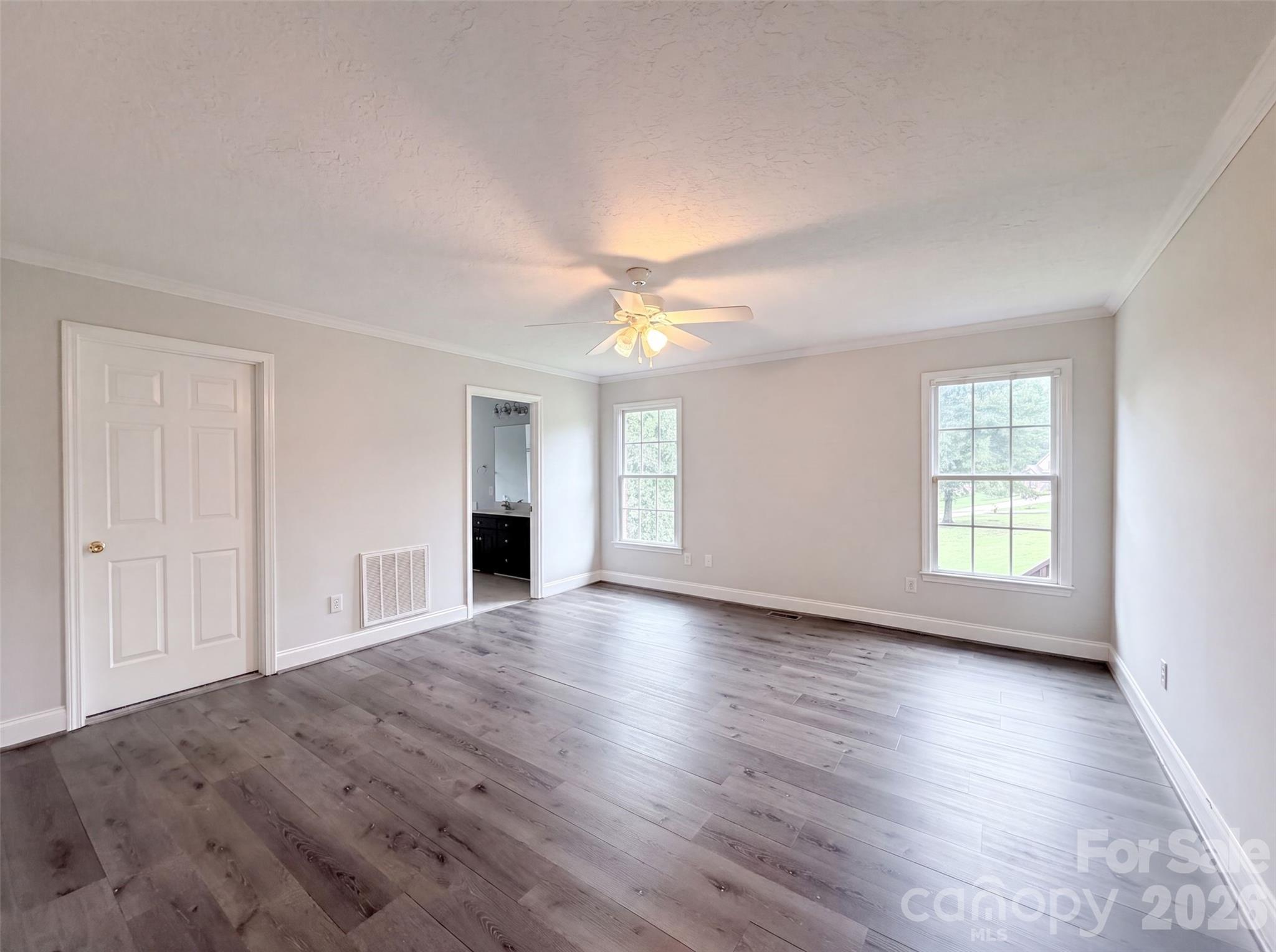 106 Millbranch Lane Property Photo 4