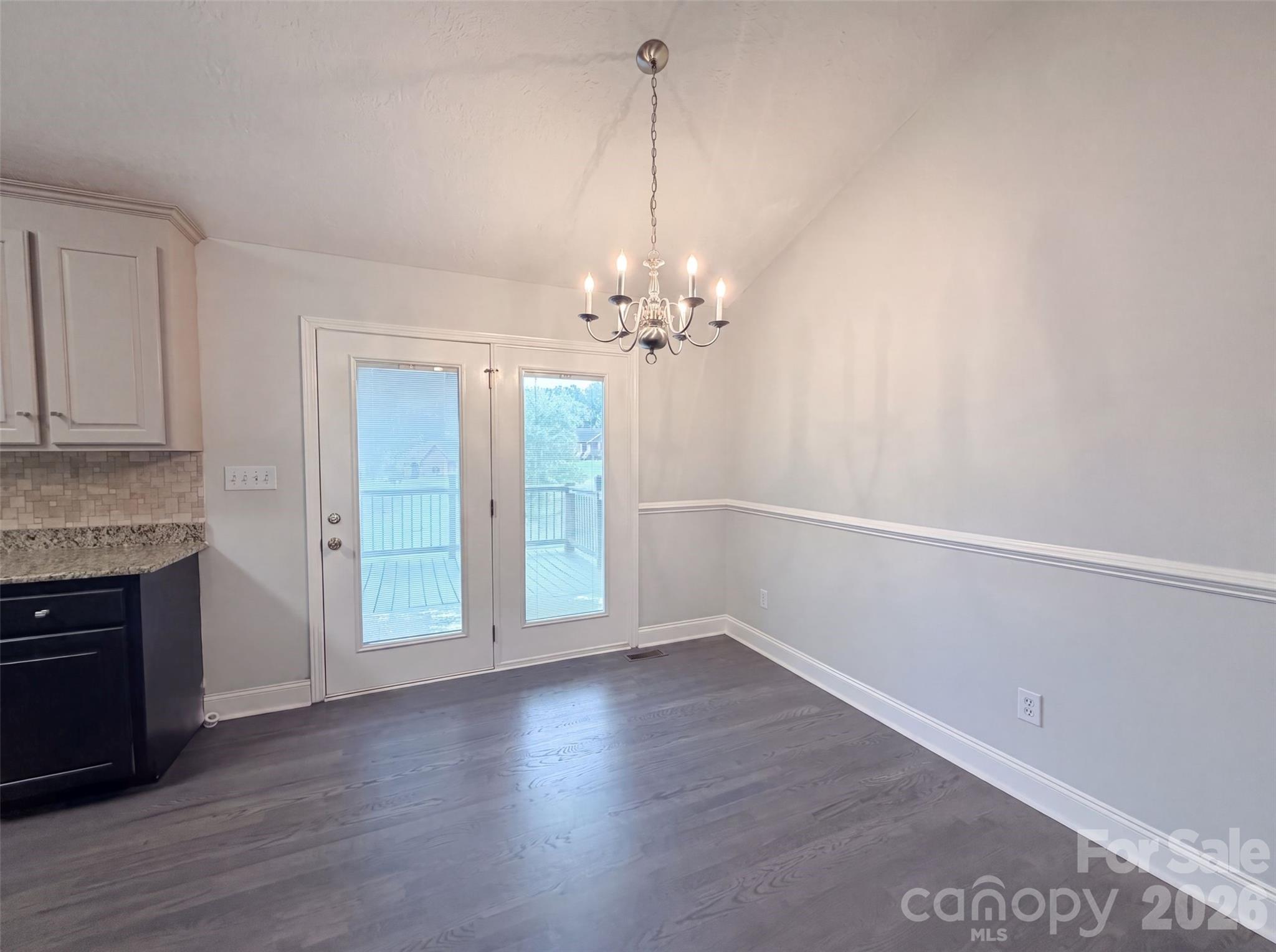 106 Millbranch Lane Property Photo 6